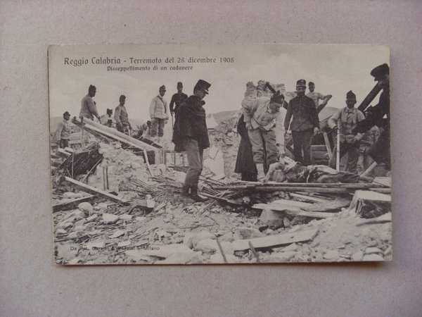 Cartolina Reggio Calabria "PELLARO - Terremoto 28 Dicembre 1908" Disseppellimento …