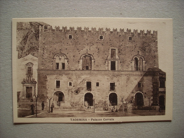 Cartolina / postcard TAORMINA (Messina) Palazzo Corvaia