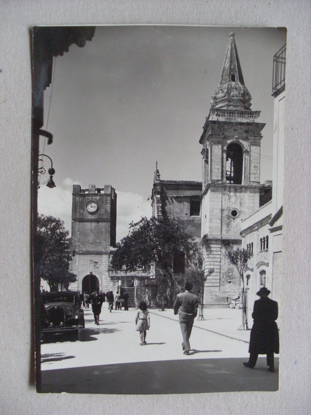 Foto / fotografia TAORMINA - Piazza 9 Aprile. Anni'40 / …