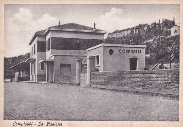 Cartolina Compiobbi (Fiesole) - La Stazione.