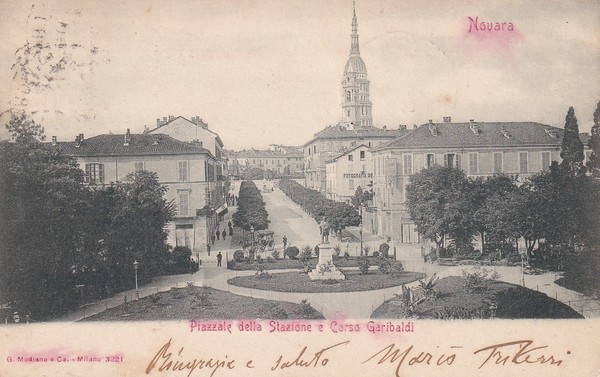 Cartolina NOVARA - Piazzale della Stazione e Corso Garibaldi. 1901