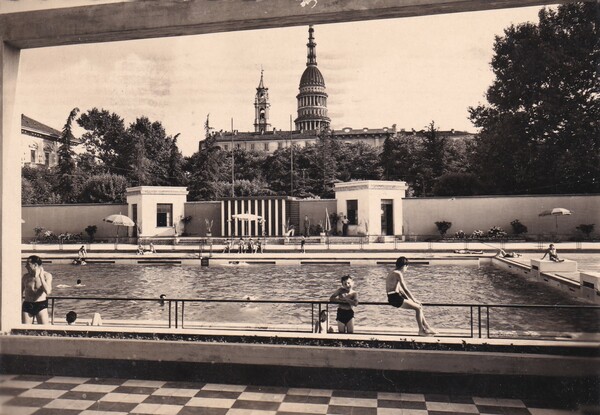 Cartolina NOVARA - Piscina Comunale. 1941