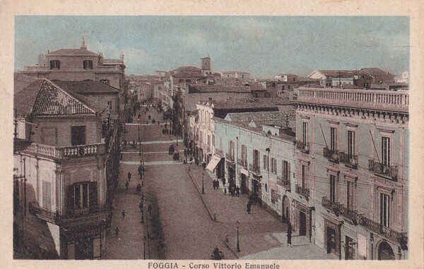 Cartolina FOGGIA - Corso Vittorio Emanuele. 1930