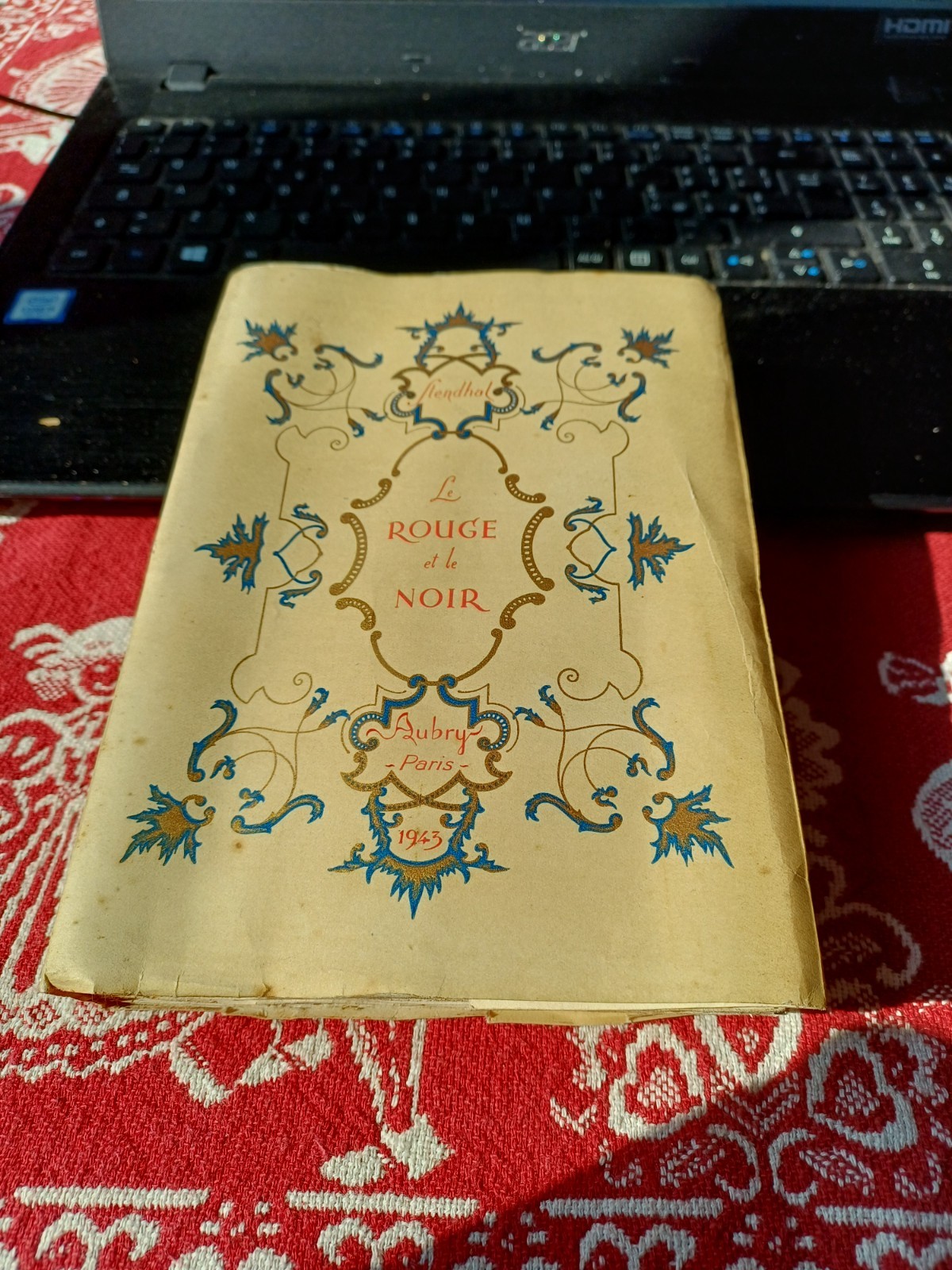 le rouge et le noiraubry