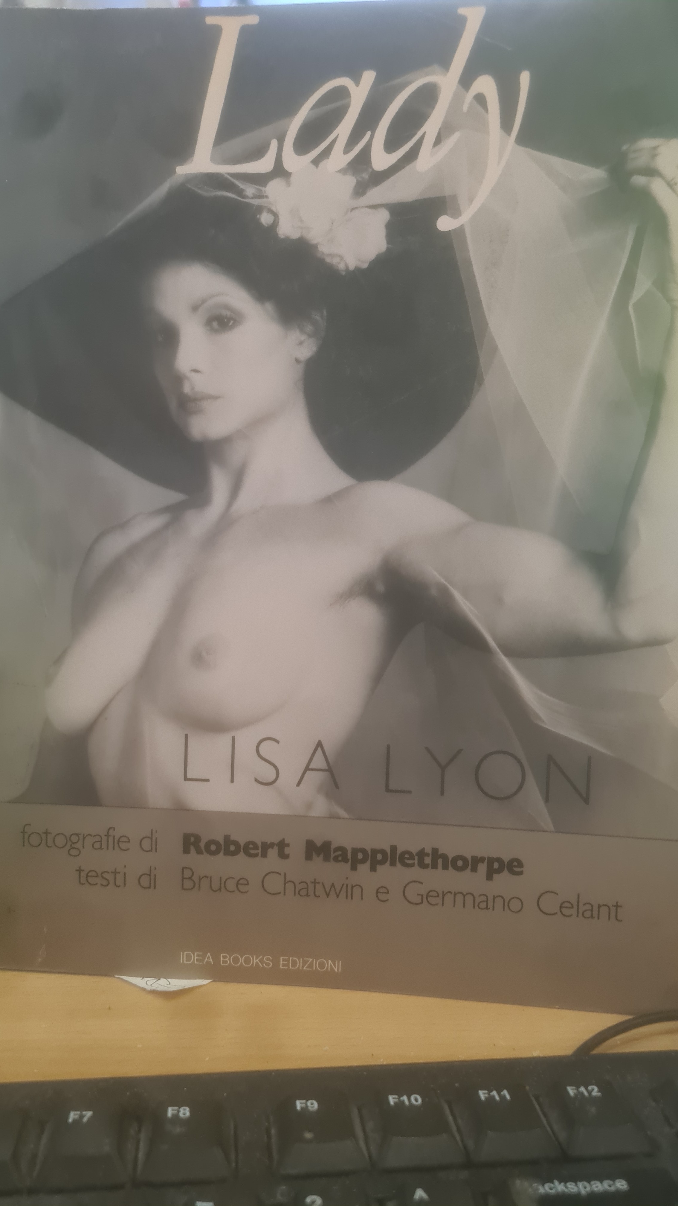 LADY - LISA LYON FOTOGRAFIE DI ROBERT MAPPLETHORPE TESTI DI …