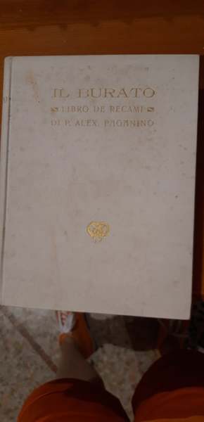 Il burato. Libro de recami