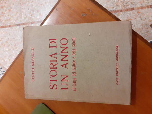 Storia di un anno. Il tempo del bastone e della …