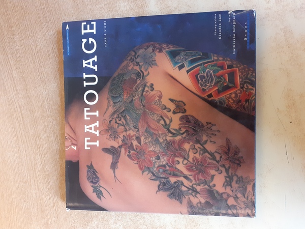 Tatouage. Tags a l'ame