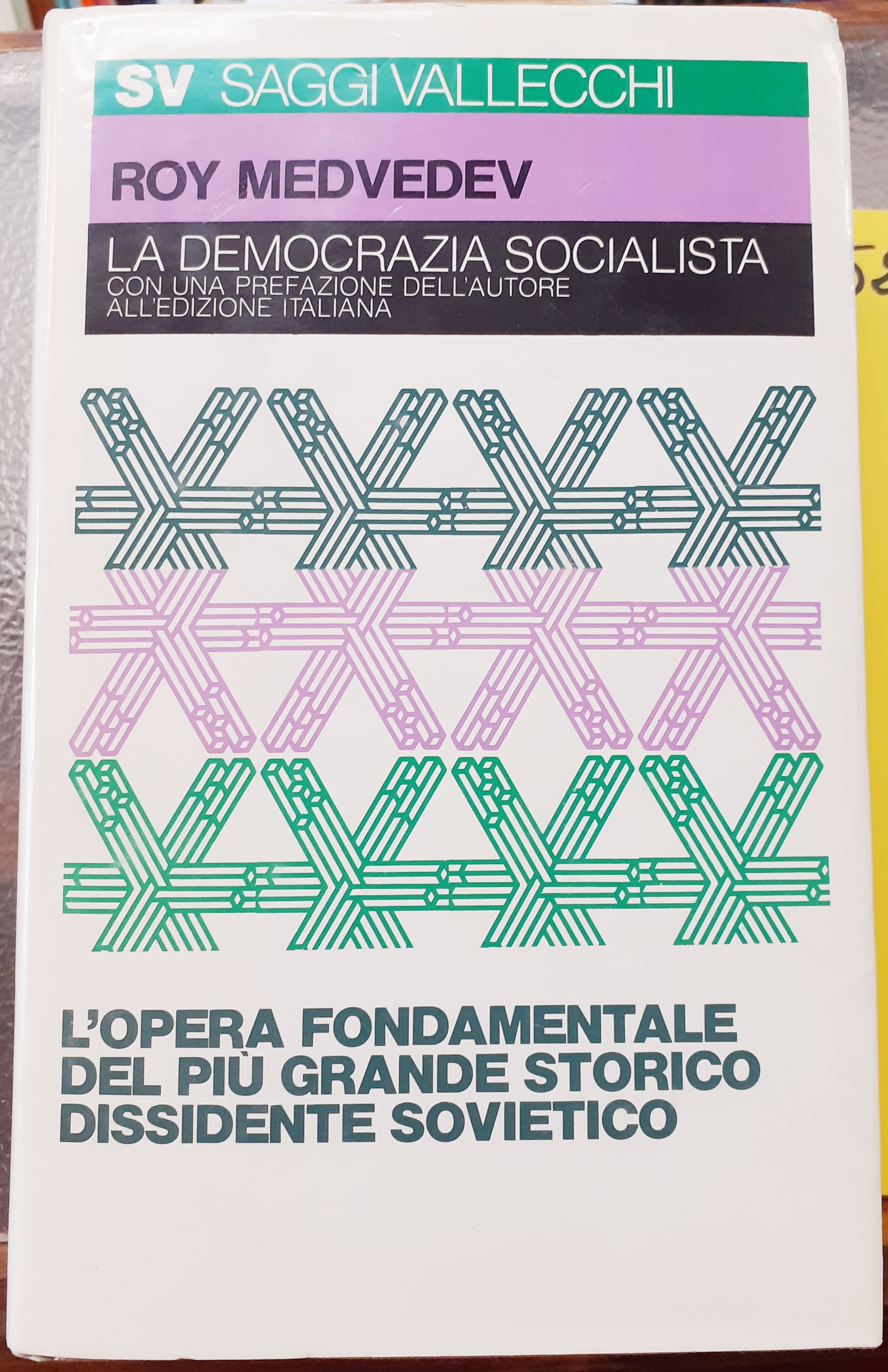 LA DEMOCRAZIA SOCIALISTA.