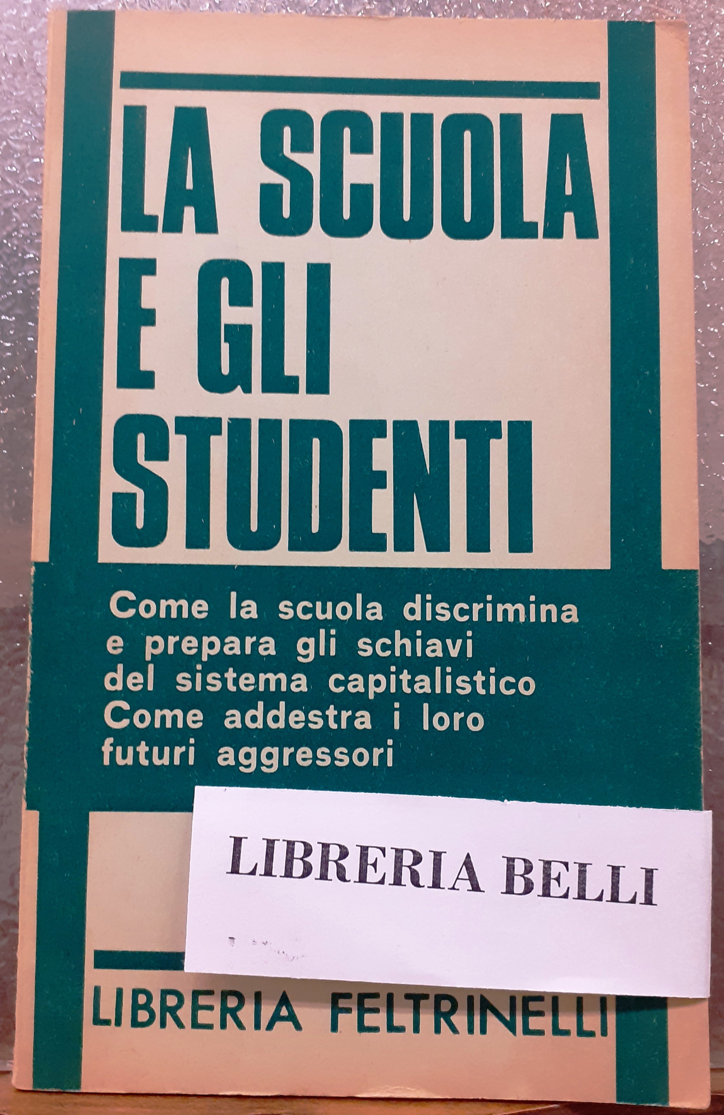 LA SCUOLA E GLI STUDENTI. Come la scuola discrimina e …
