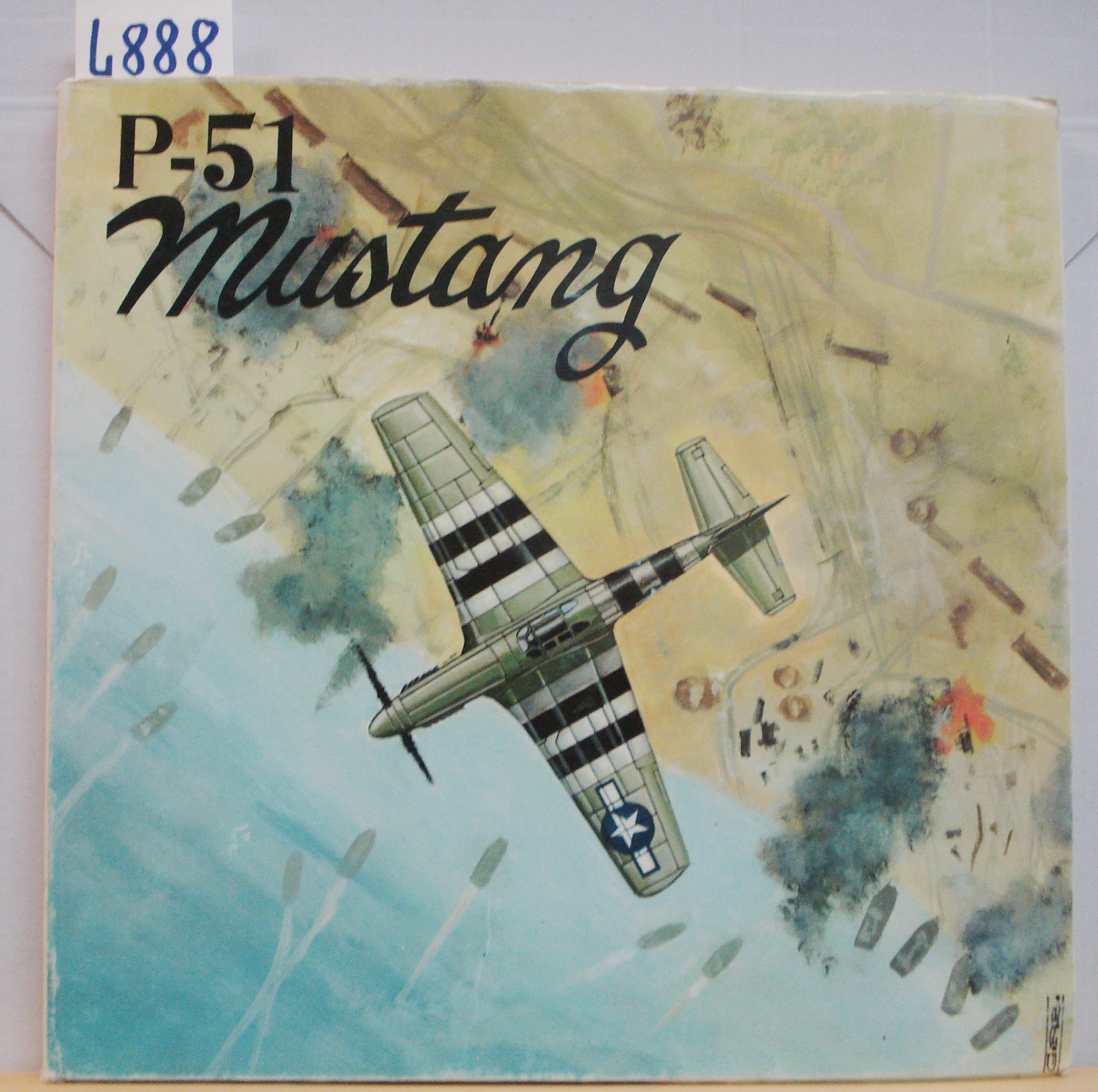 NORTH AMERICAN P-51 MUSTANG 1940-45.