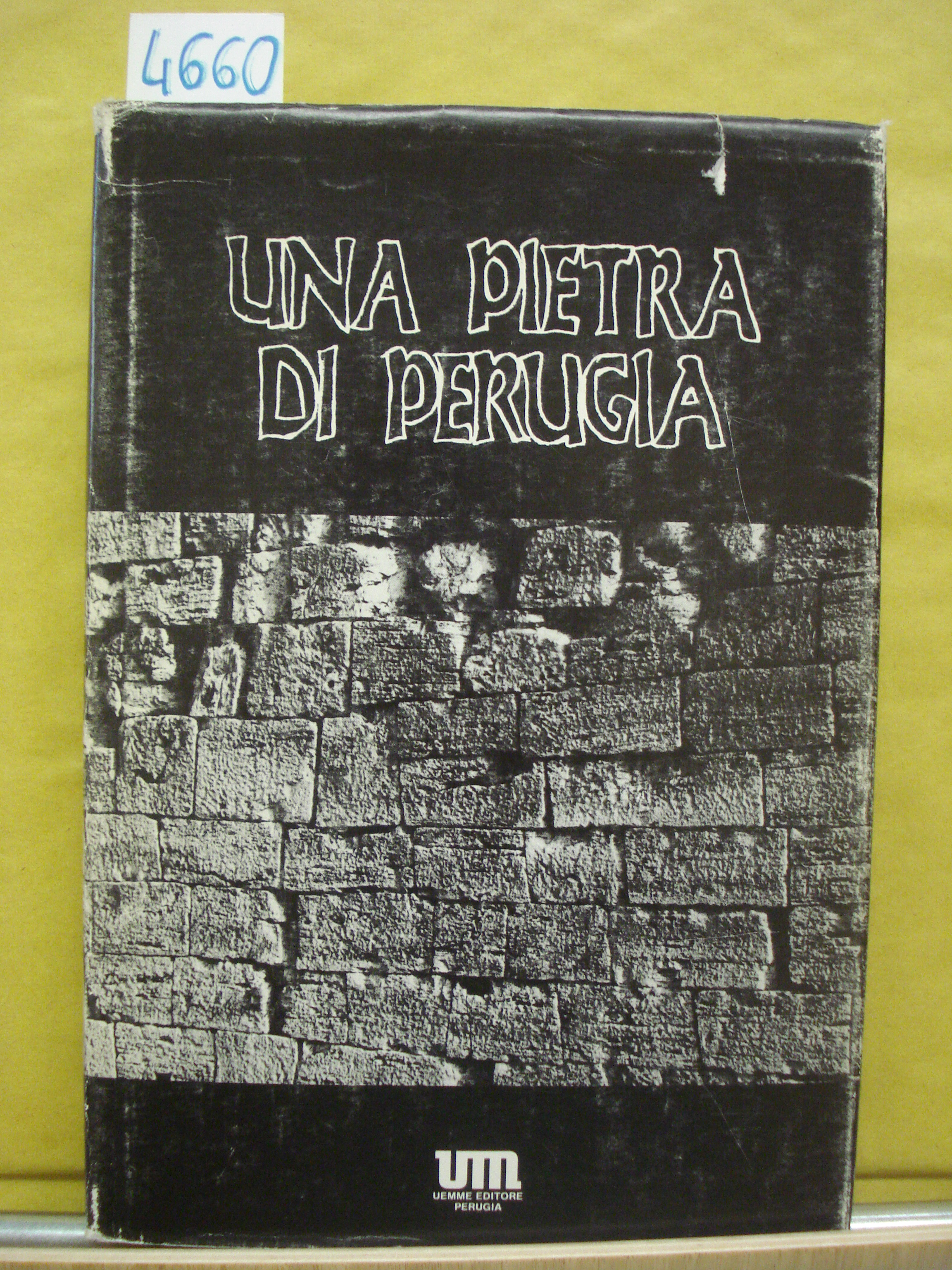 UNA PIETRA DI PERUGIA.