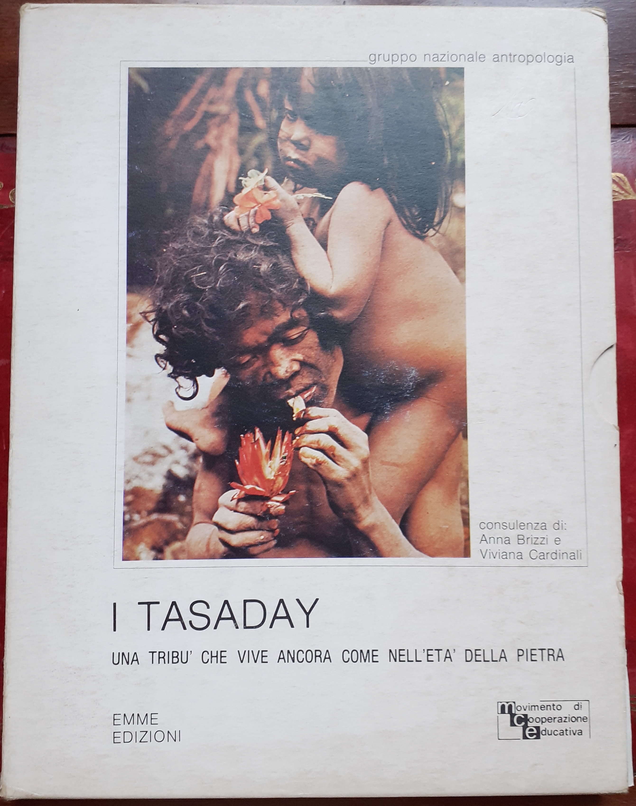 UNA SOCIETA' DI RACCOGLITORI. I TASADAY, UNA TRIBU' CHE VIVE …