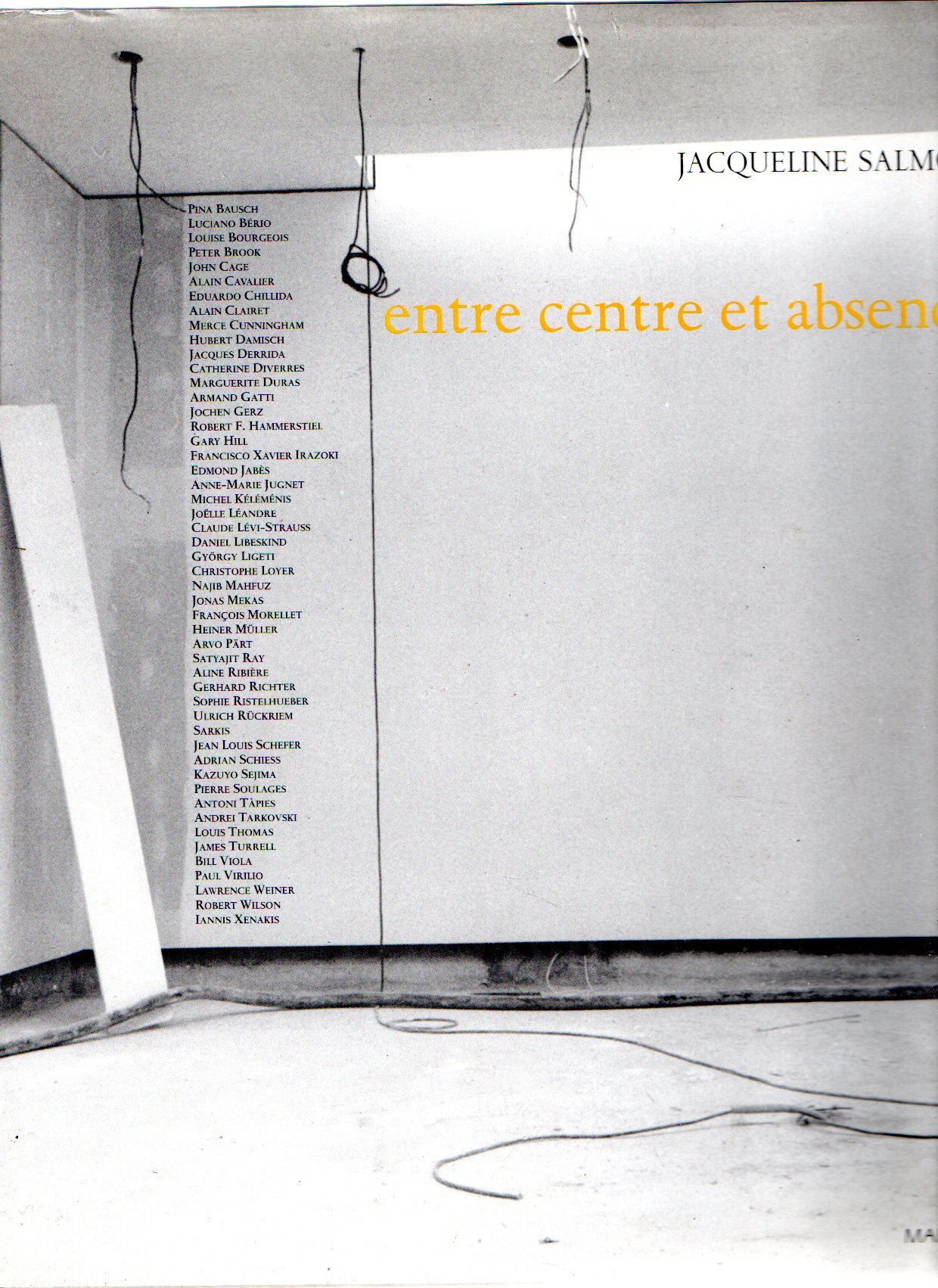 Entre Centre Et Absence