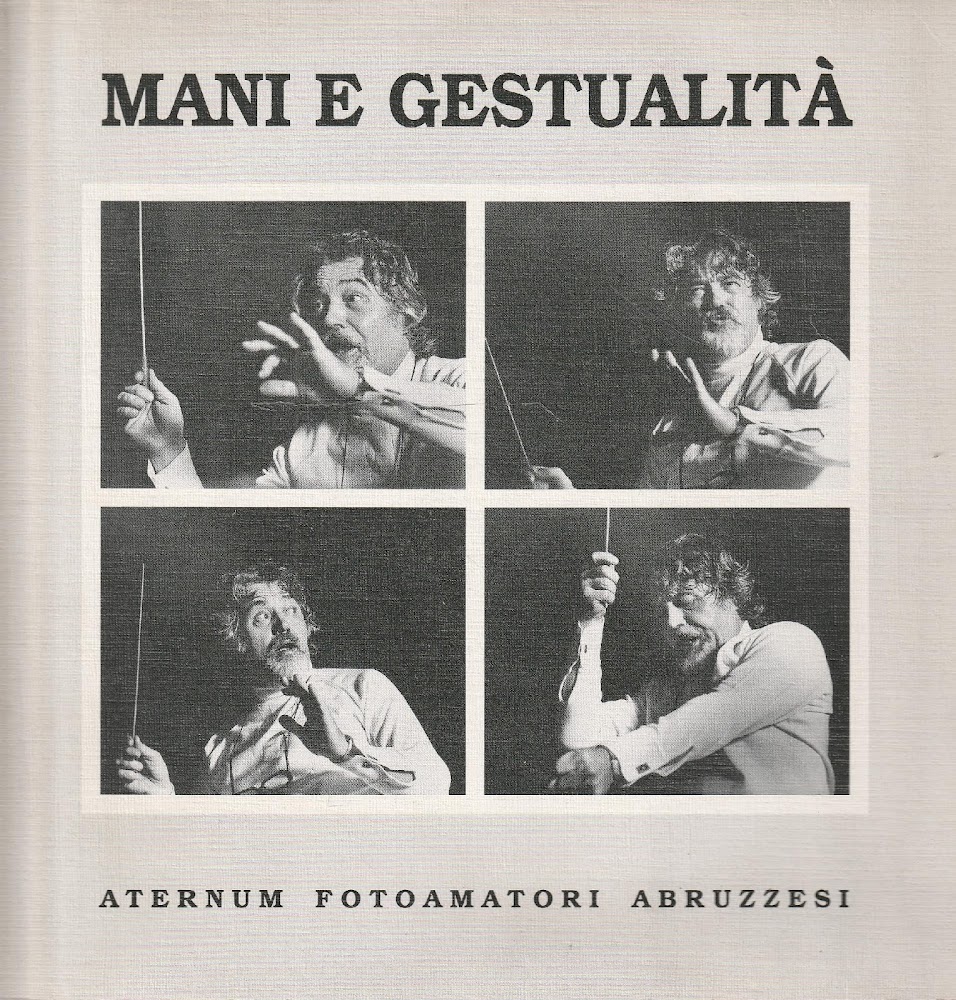 Mani e gestualità