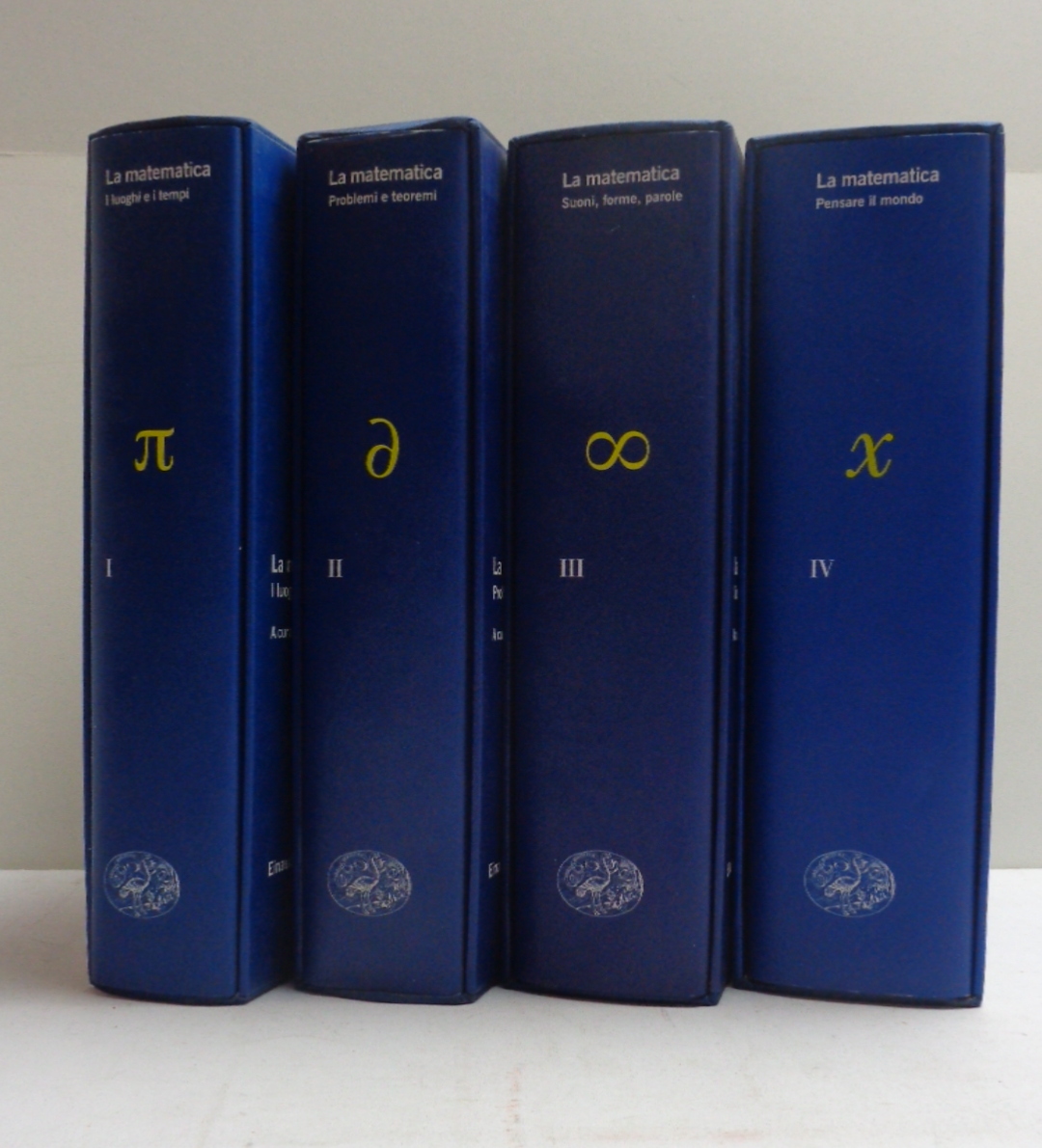 LA MATEMATICA. I - I luoghi e i tempi. II …