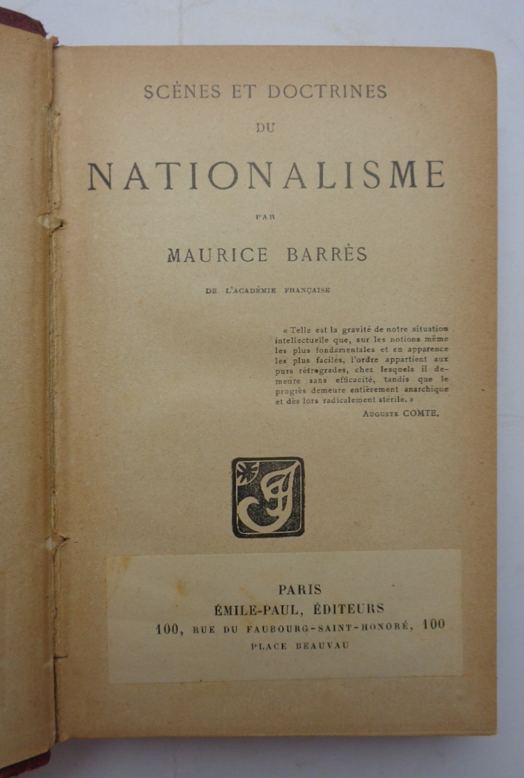 SCÈNES ET DOCTRINES DU NATIONALISME.
