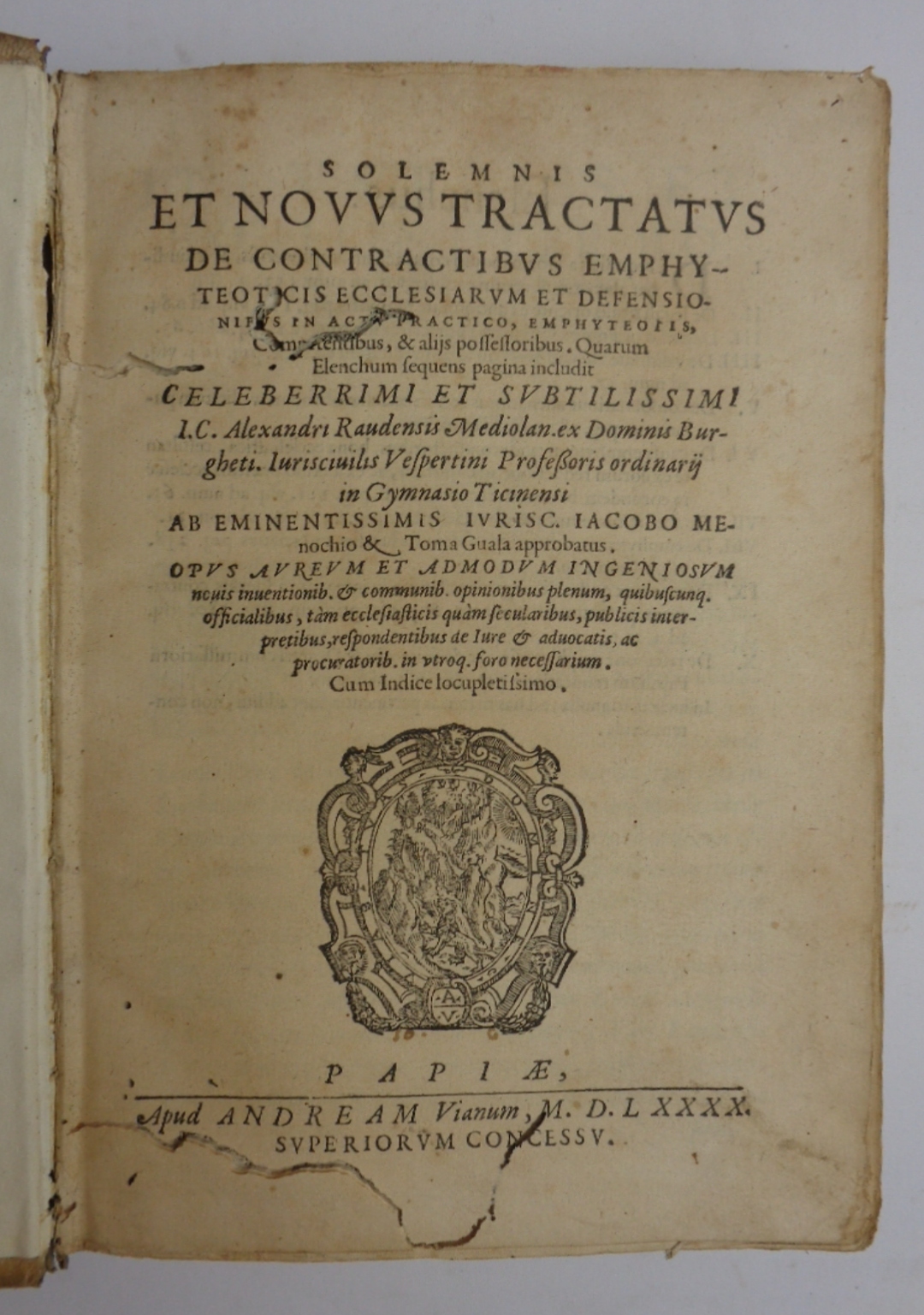 SOLEMNIS ET NOVUS TRACTATUS DE CONTRACTIBUS EMPHYTEOTICIS ECCLESIARUM et defensionibus …