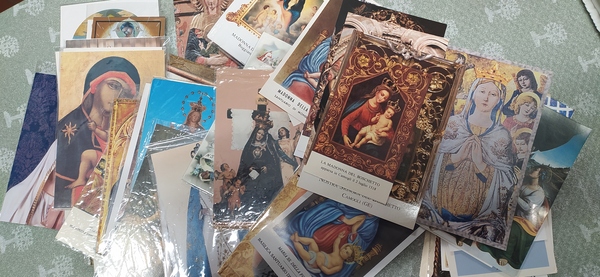 Lotto di n. 100 santini (Holy Card) recenti