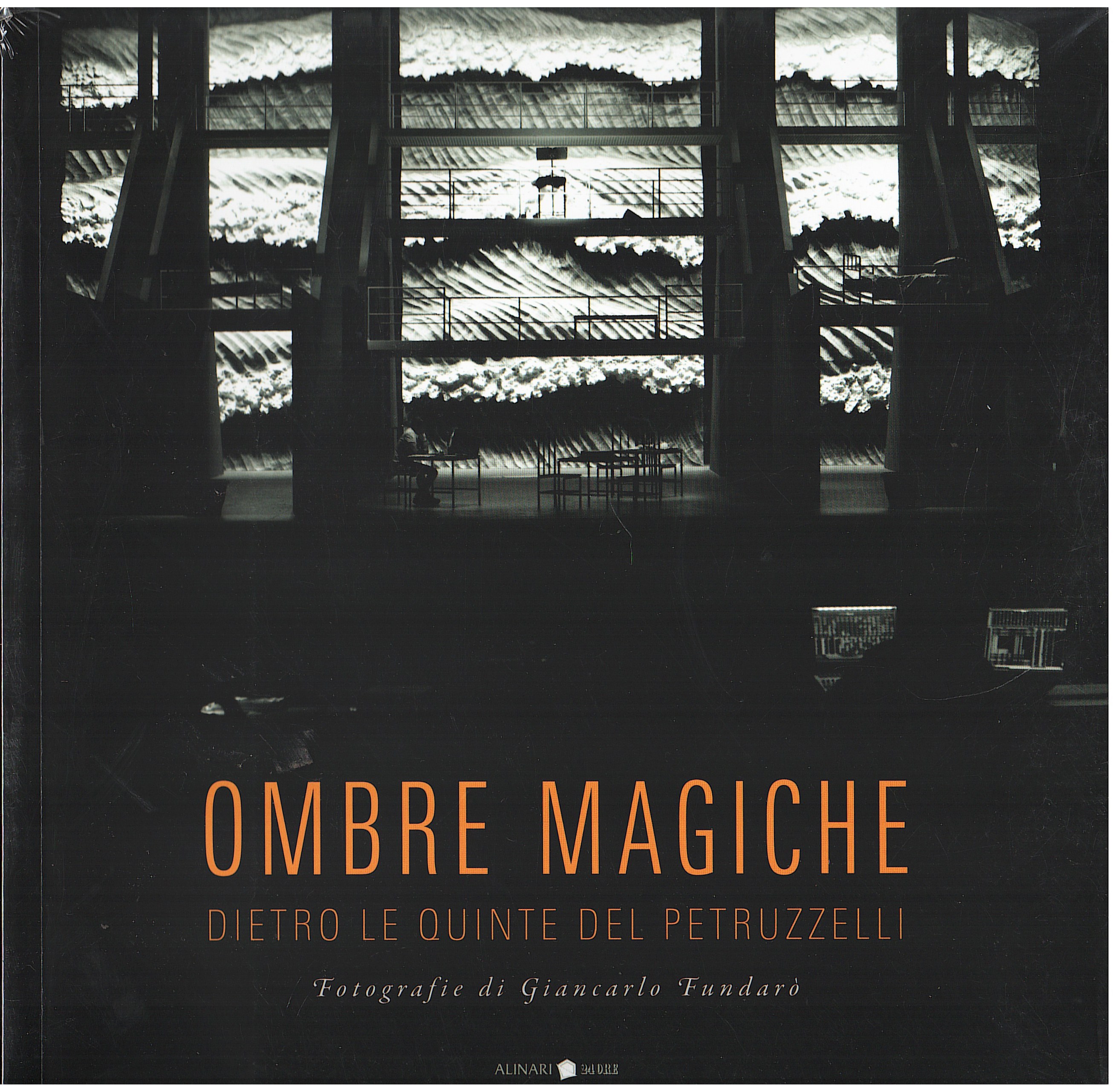 Ombre magiche. Dietro le quinte del Petruzzelli