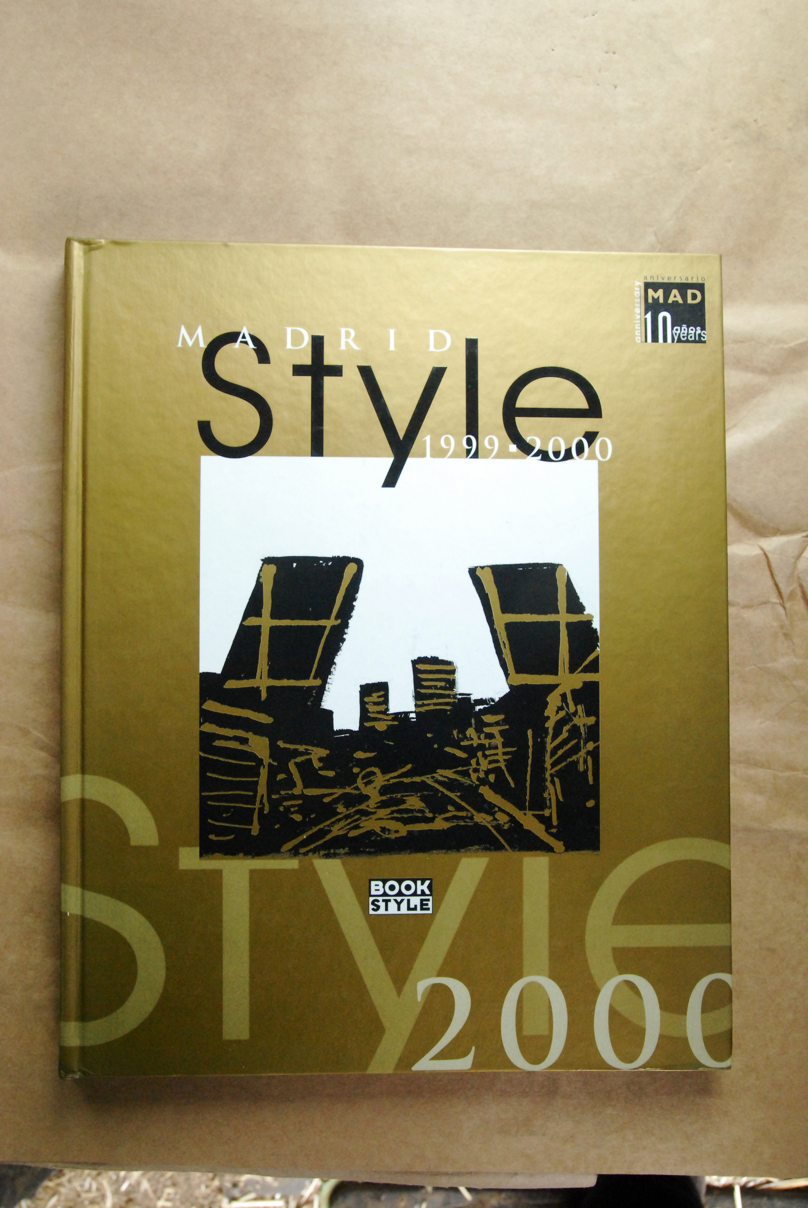 1999 2000 book style NUOVO