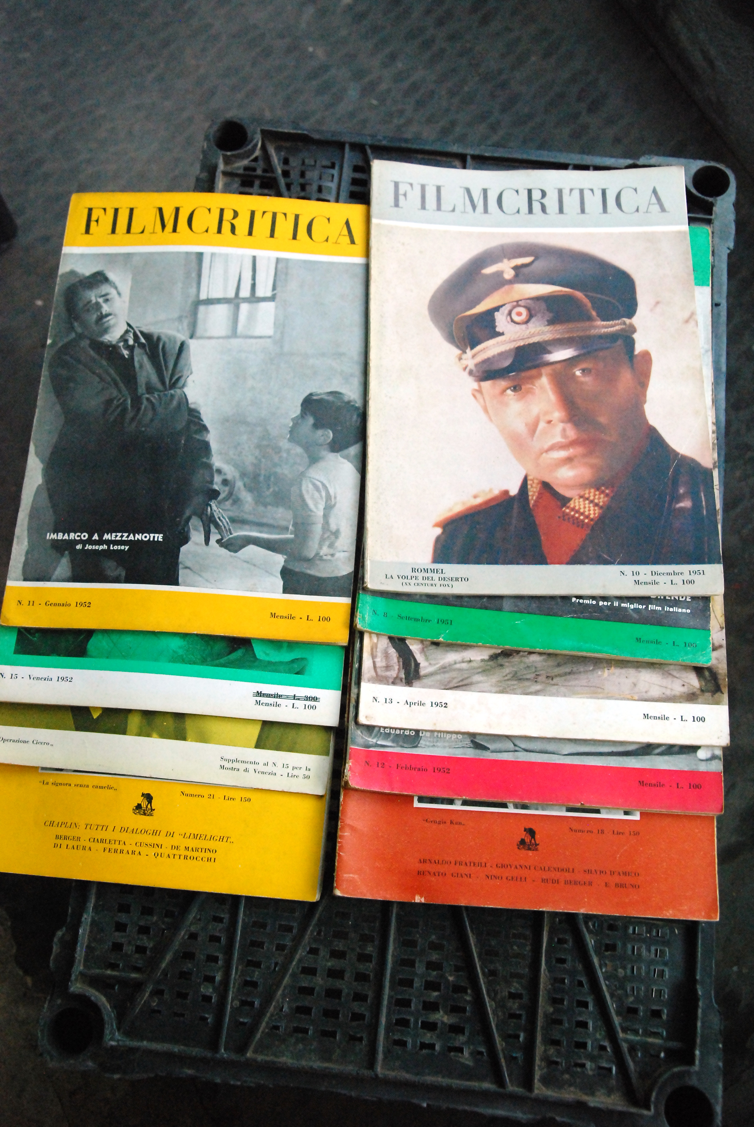 9 riviste anni 1951 e 1952 numeri 11,15,e,suppl, 21, 10,8,13,12,18