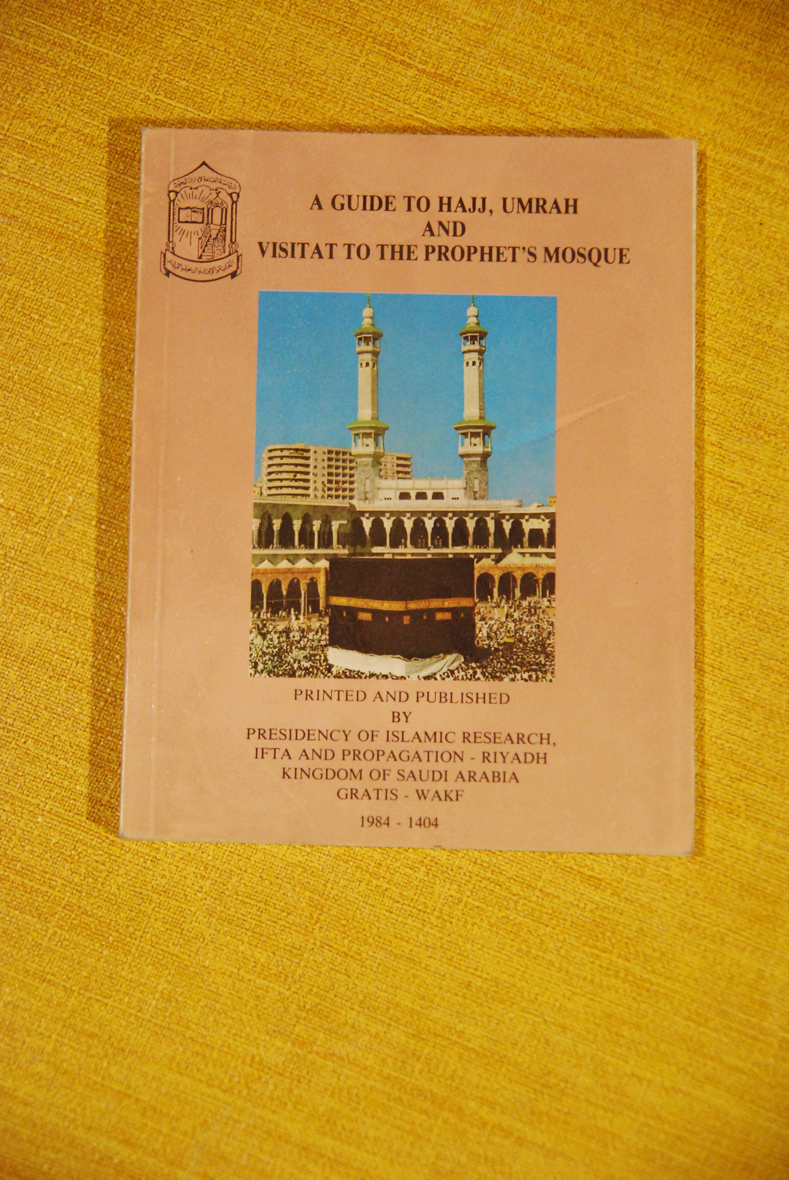 a guide to hajj umrah and visitat to the prophet's …