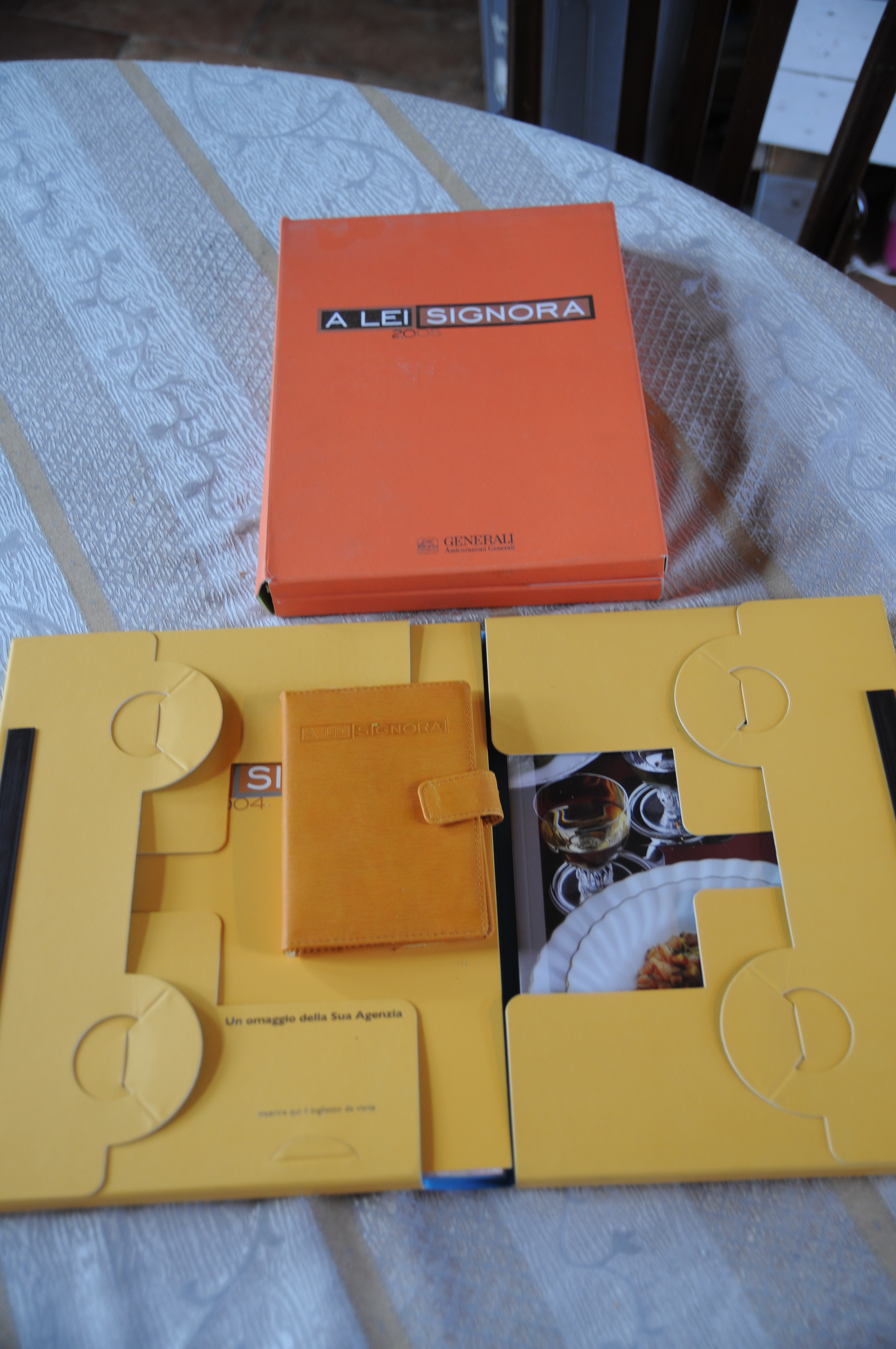 a lei signora 2 voll. nuovissimi e completi annate 2004 …