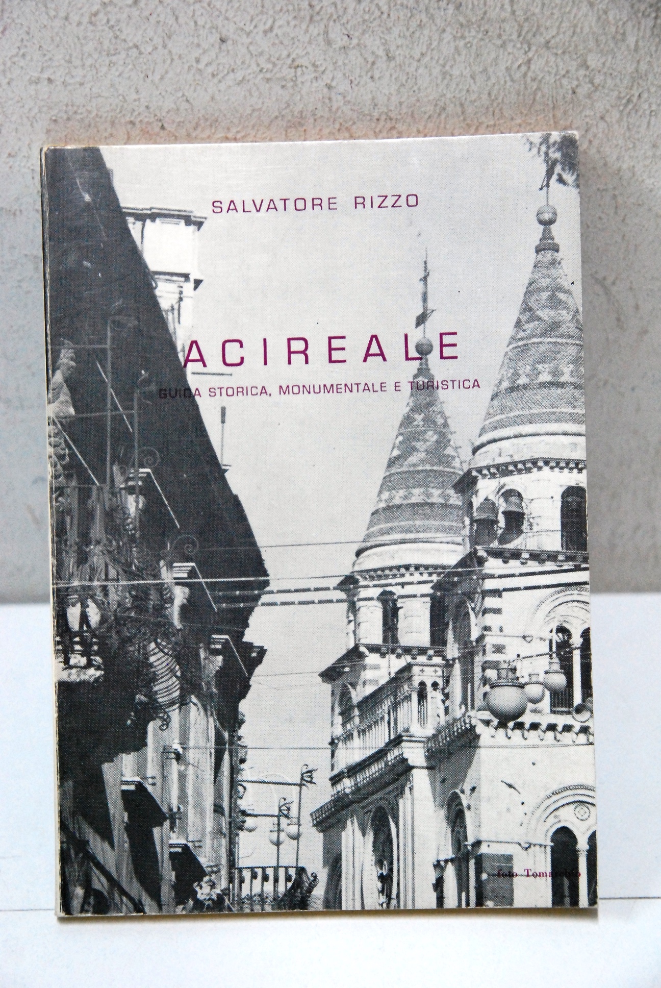 Acireale guida storica monumentale e turistica