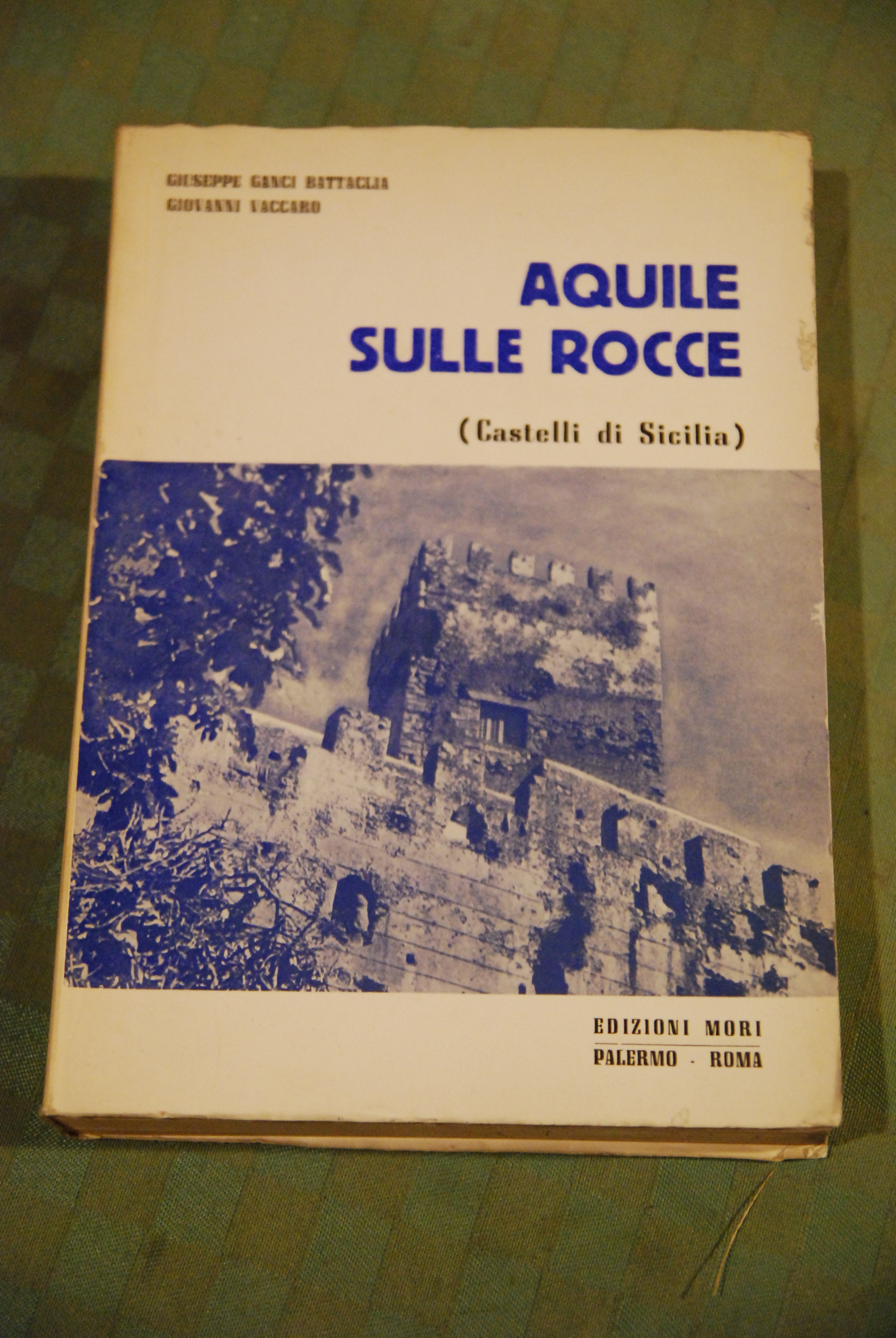 aquile sulle rocce castelli di sicilia