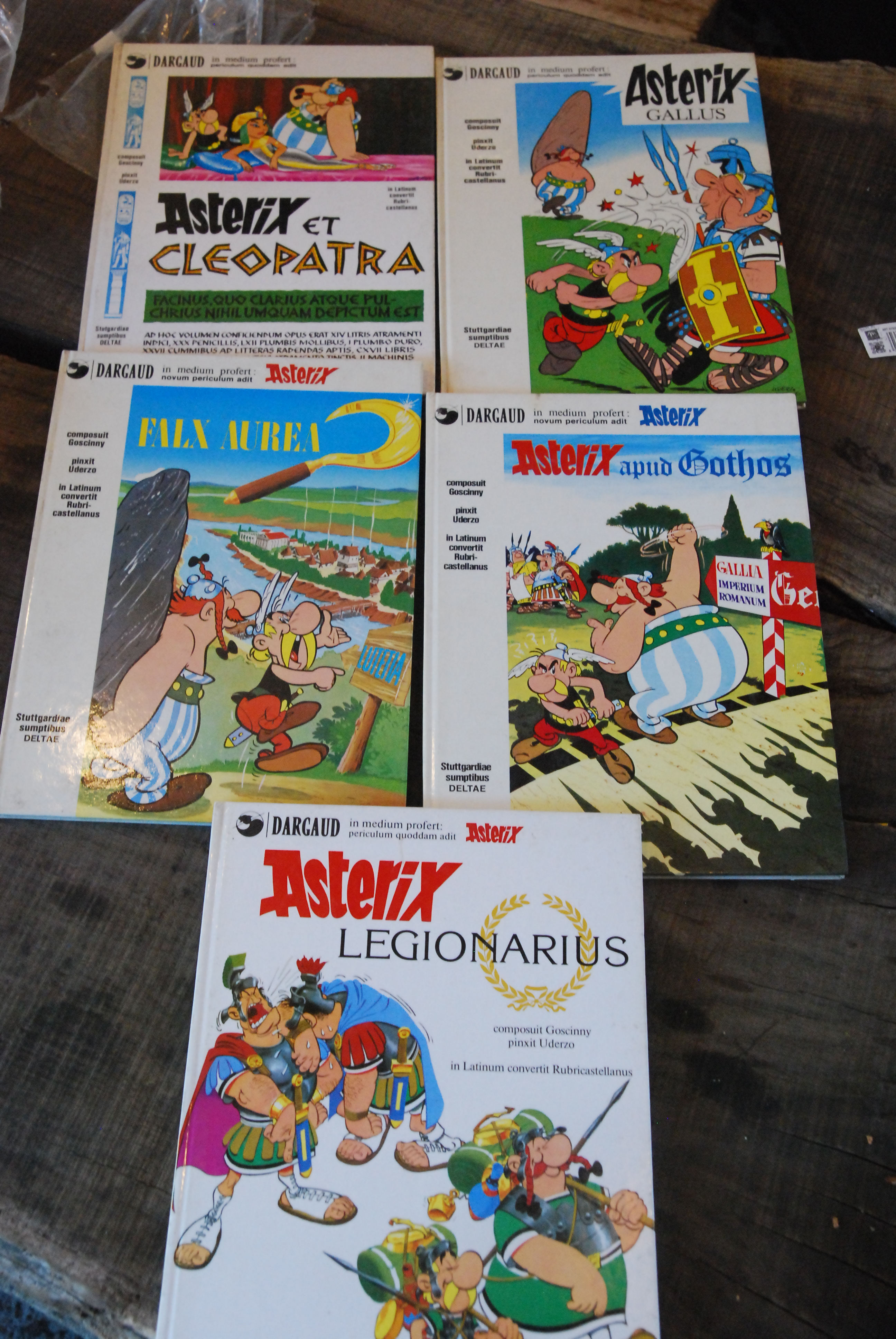 asterix et cleopatra gallus falx aUREA apud gothos legionarius