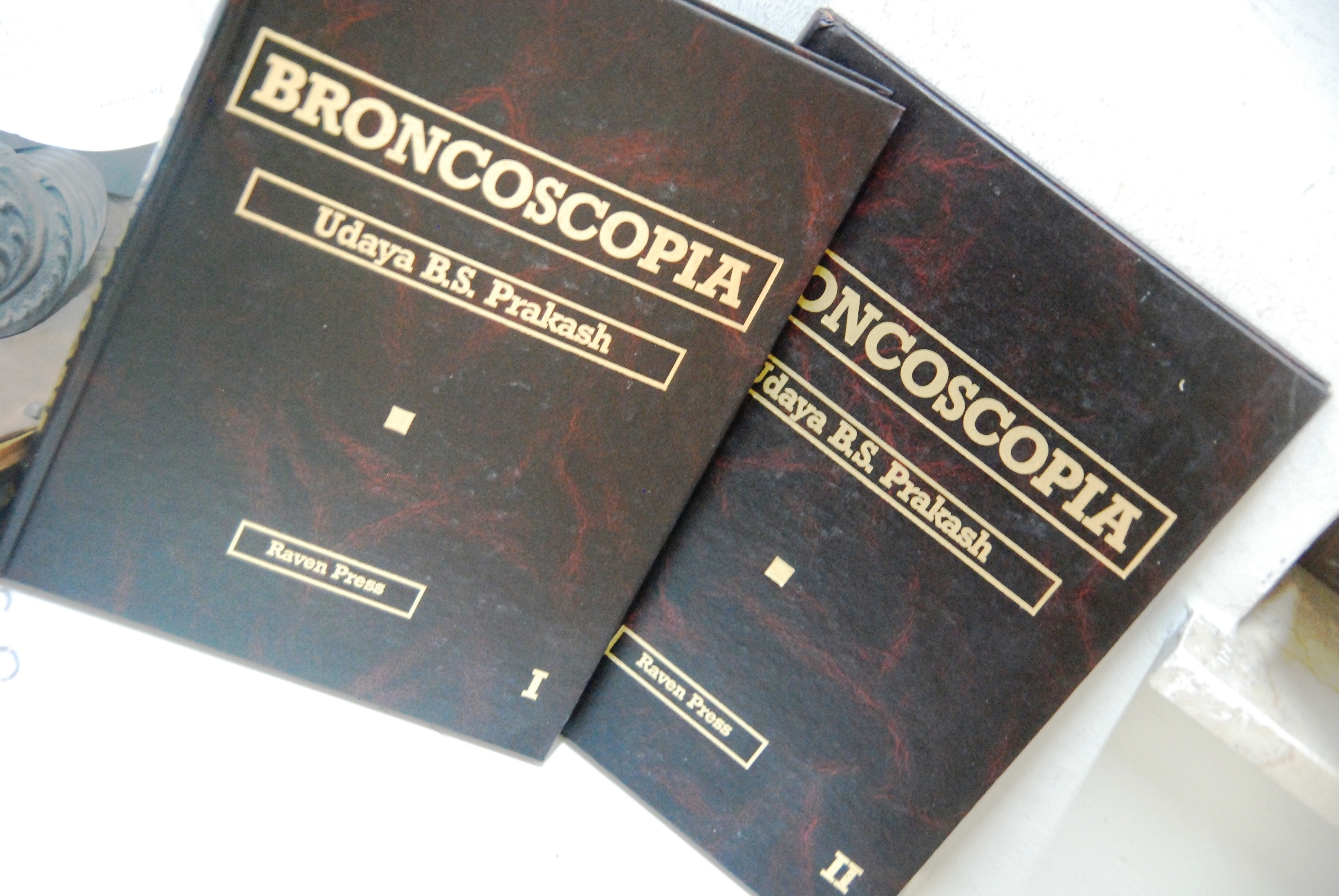 broncoscopia hardcover 2 voll. cpl. NUOVI