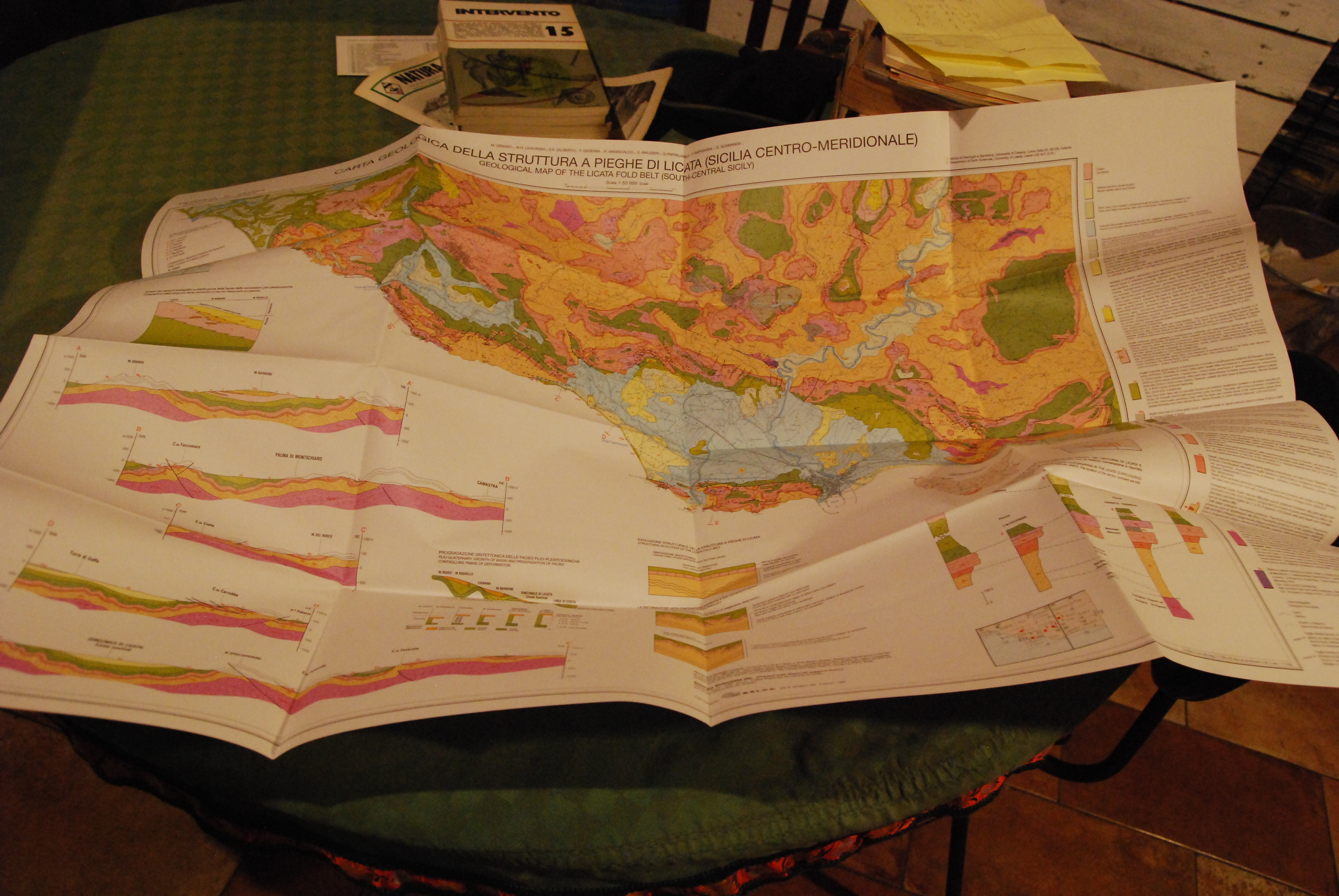 carta geologica della struttura a pieghe di licata