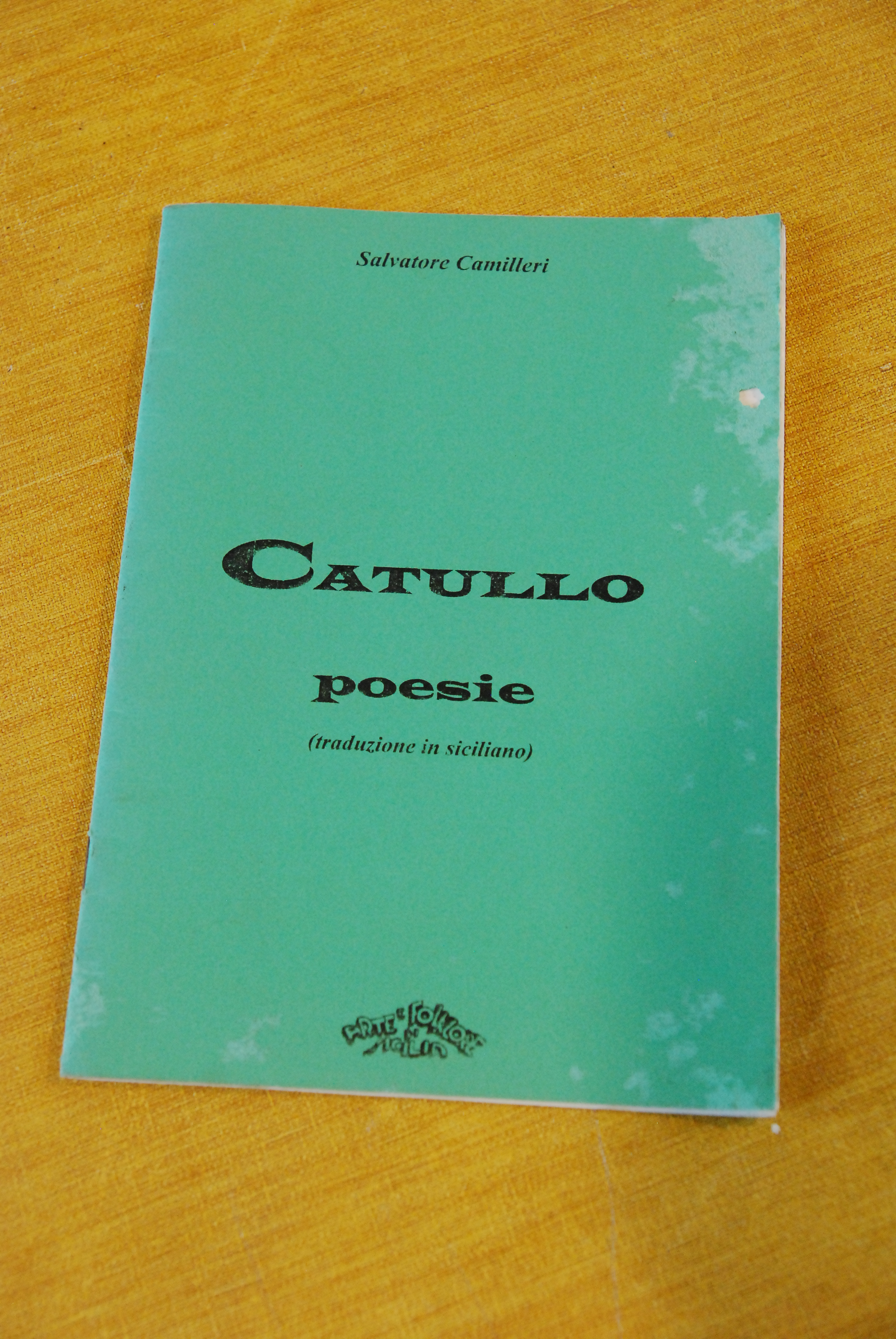 catullo poesie tradotte traduzione in siciliano
