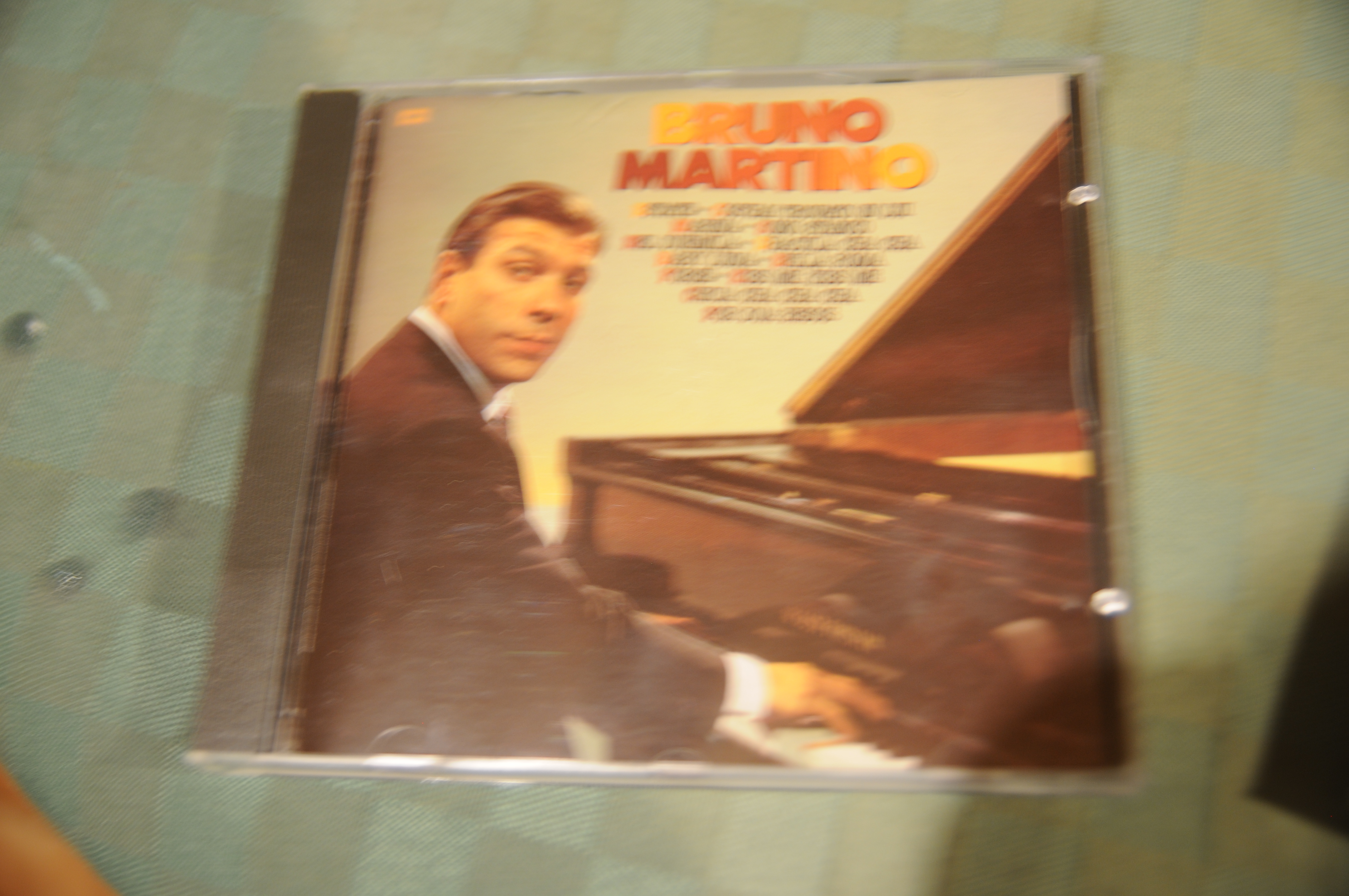 cd omonimo NUOVISSIMO