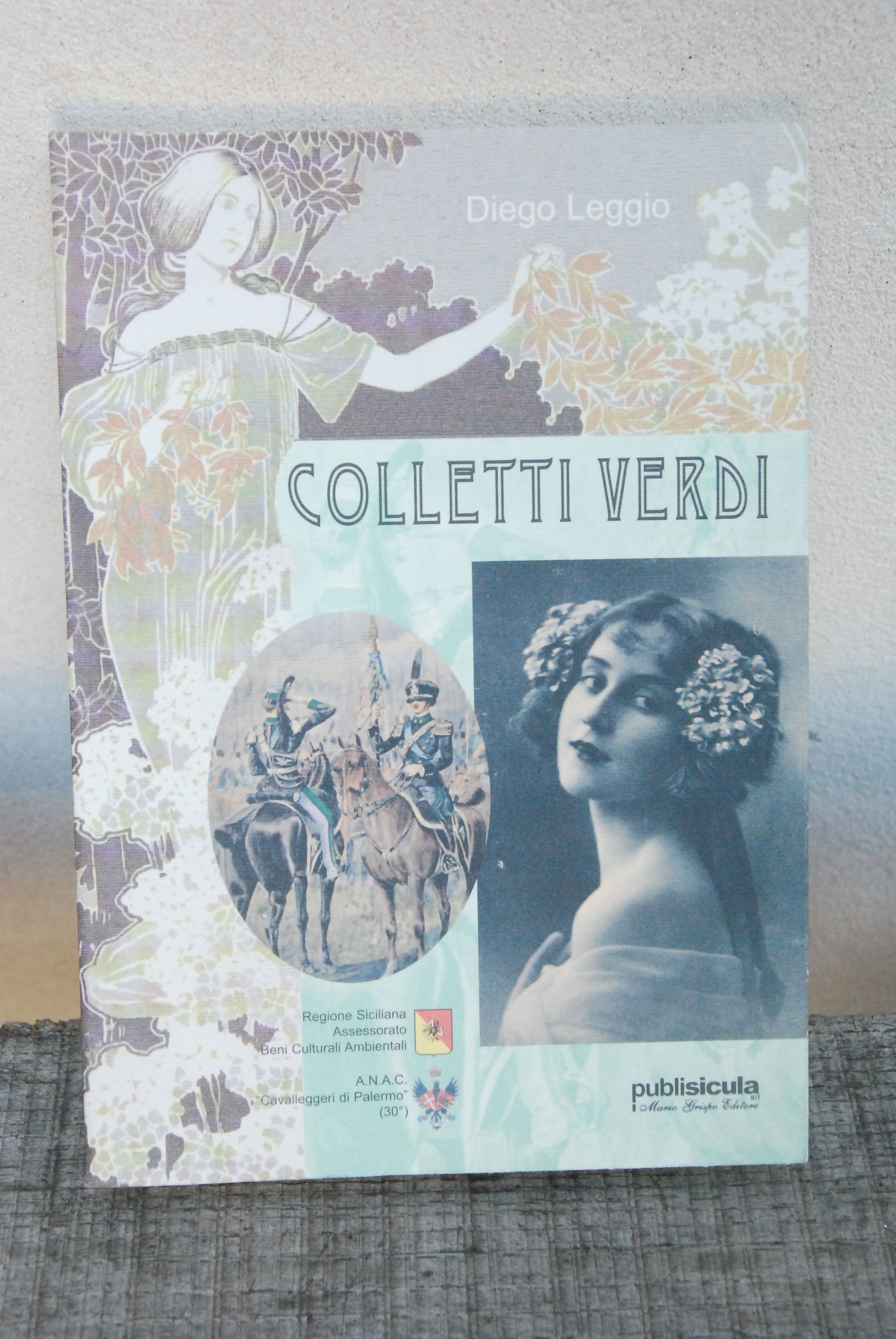 colletti verdi NUOVO