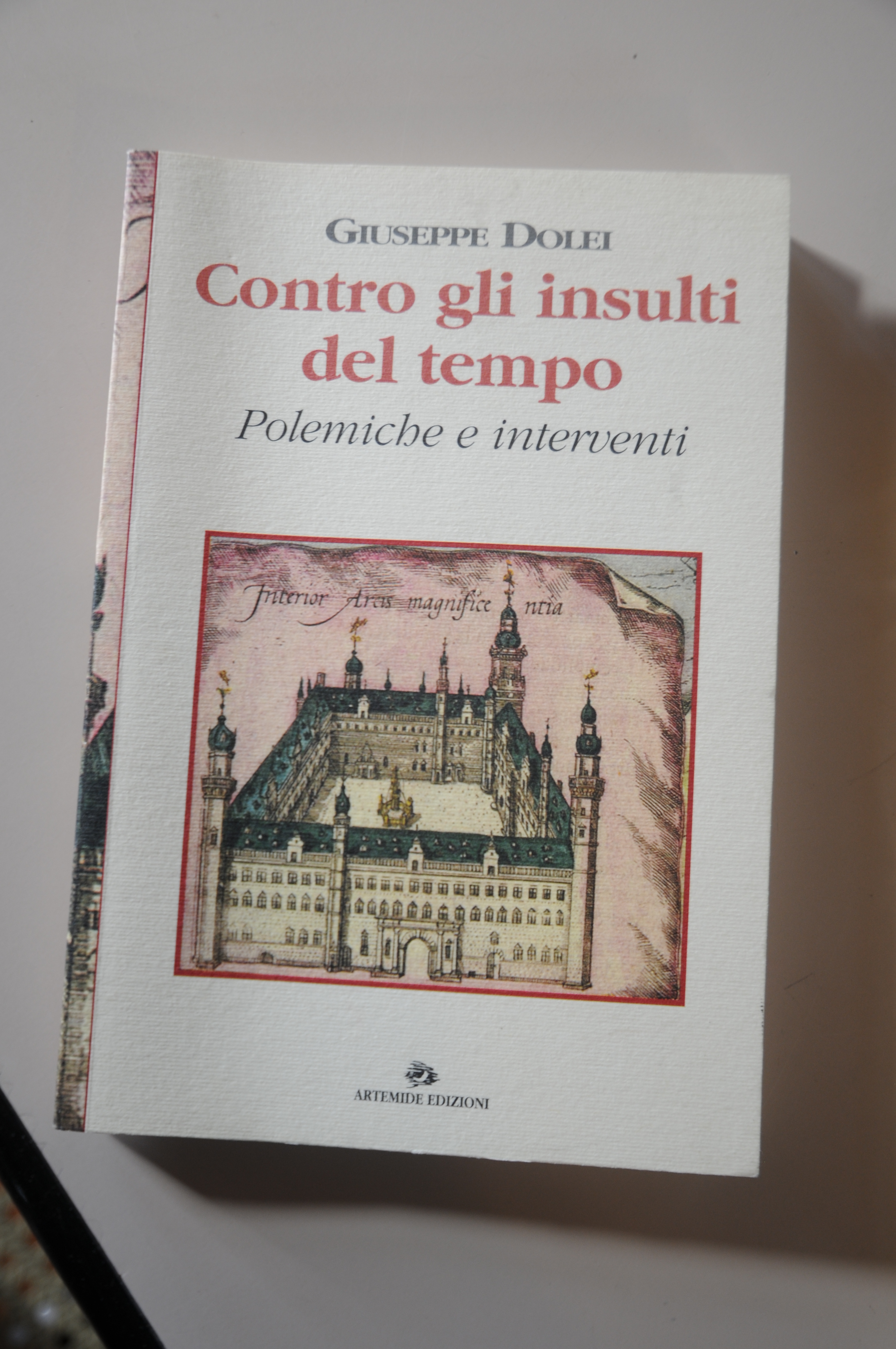 contro gli insulti del tempo NUOVO e autografato con dedica