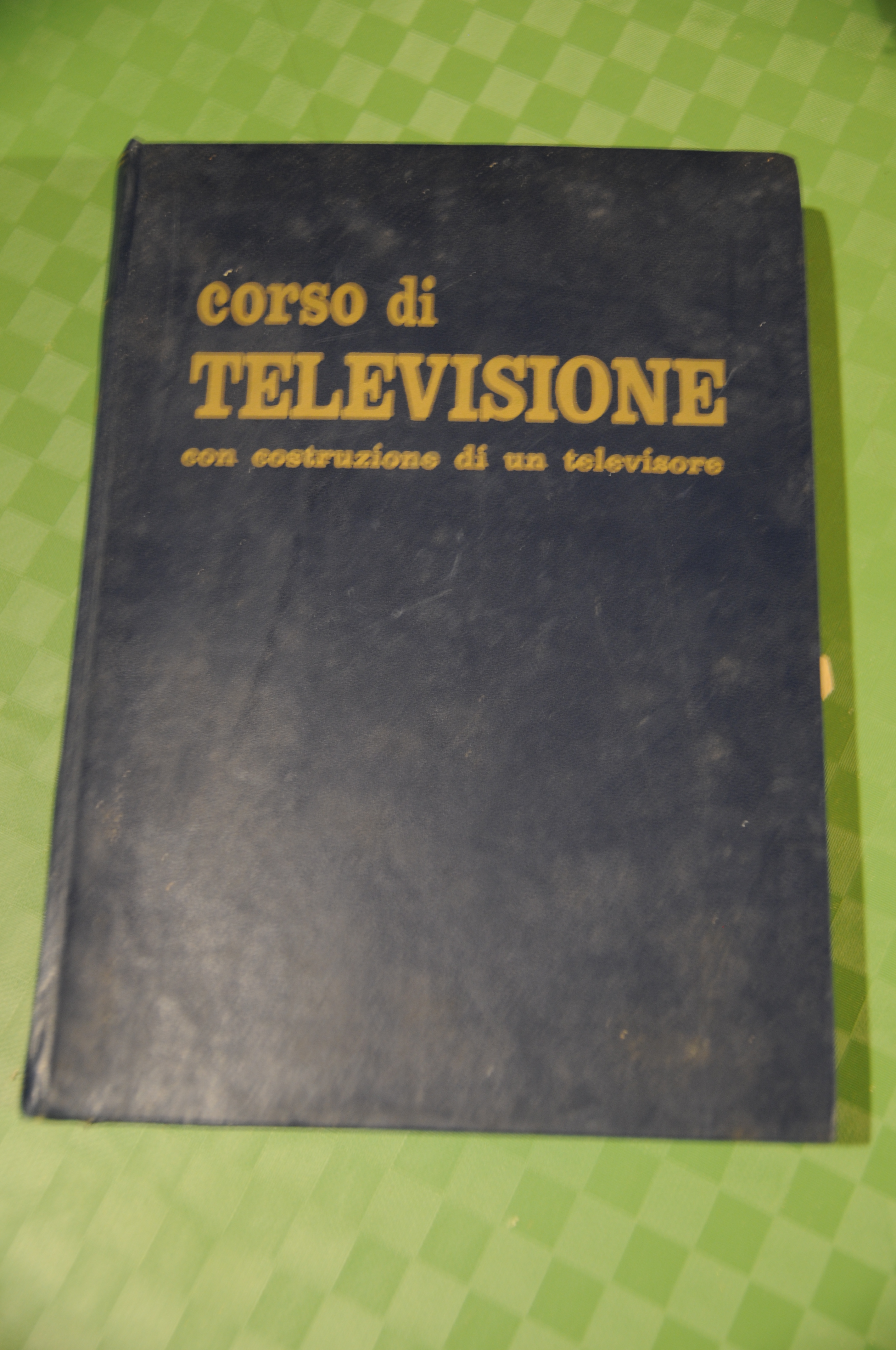 corso di televisione con costruzione di un televisore cpl.