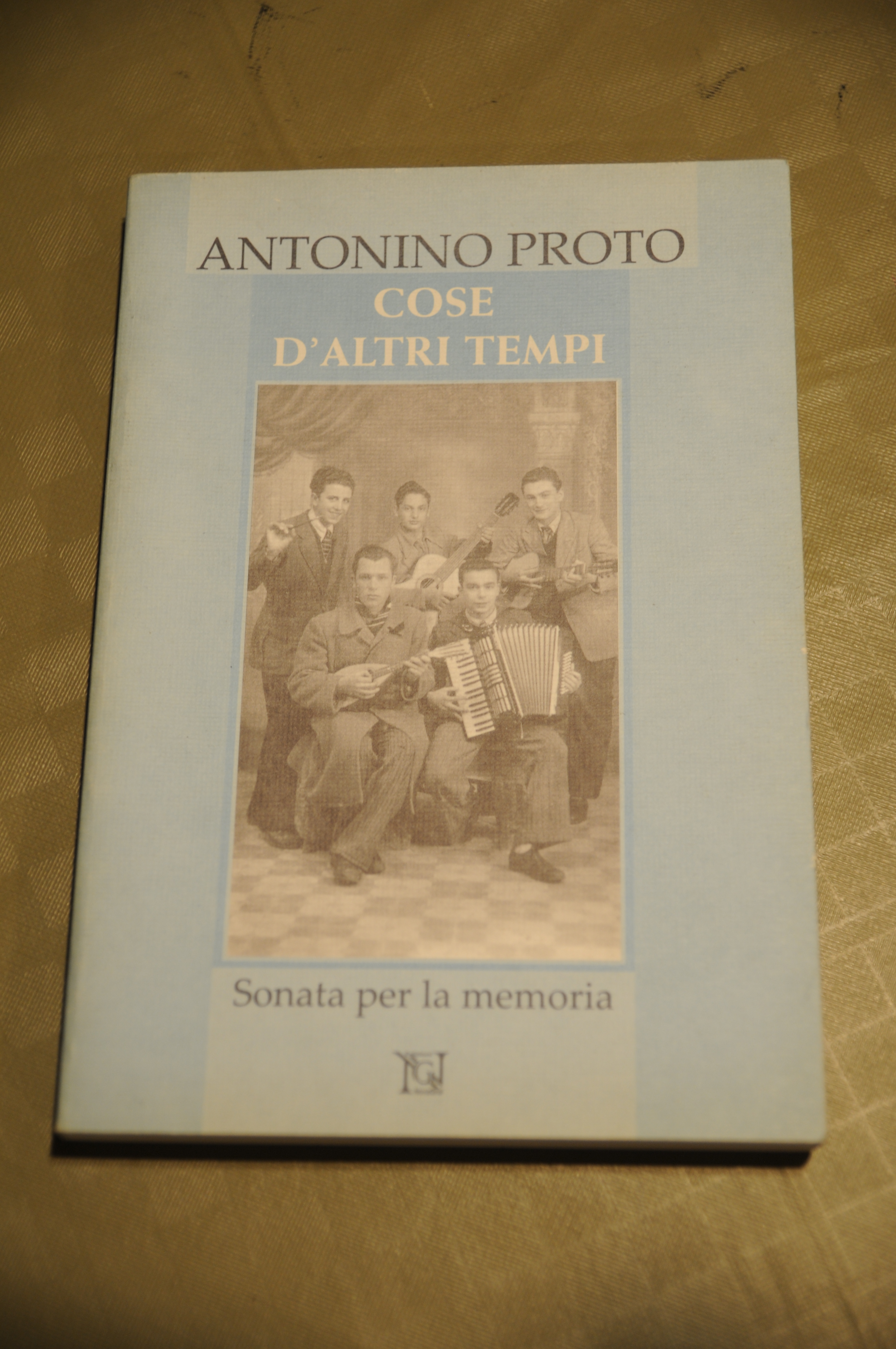 cose d'altri tempi NUOVO autografato con dedica