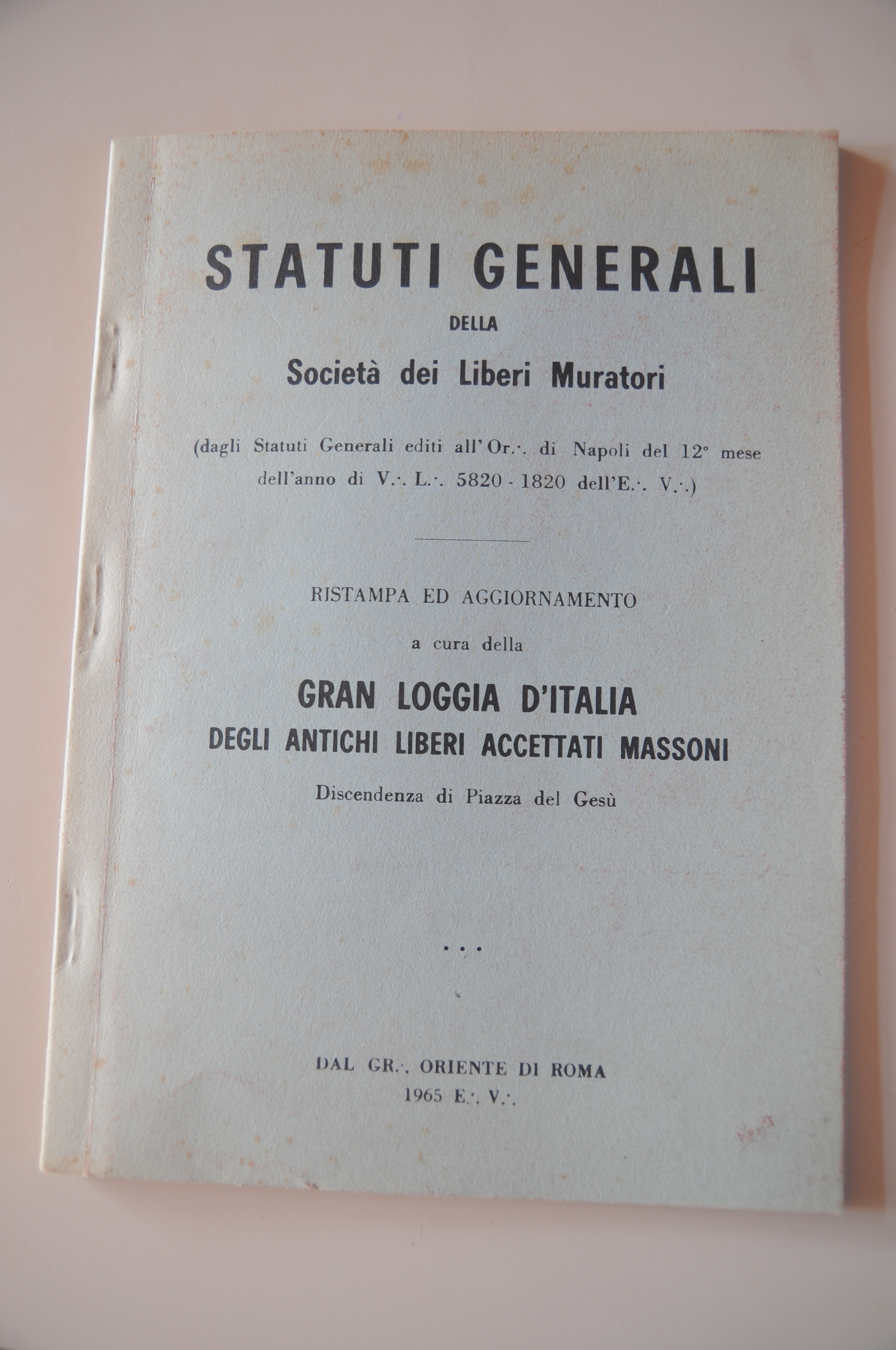 della società dei liberi muratori gran loggia d'italia con tesserino …