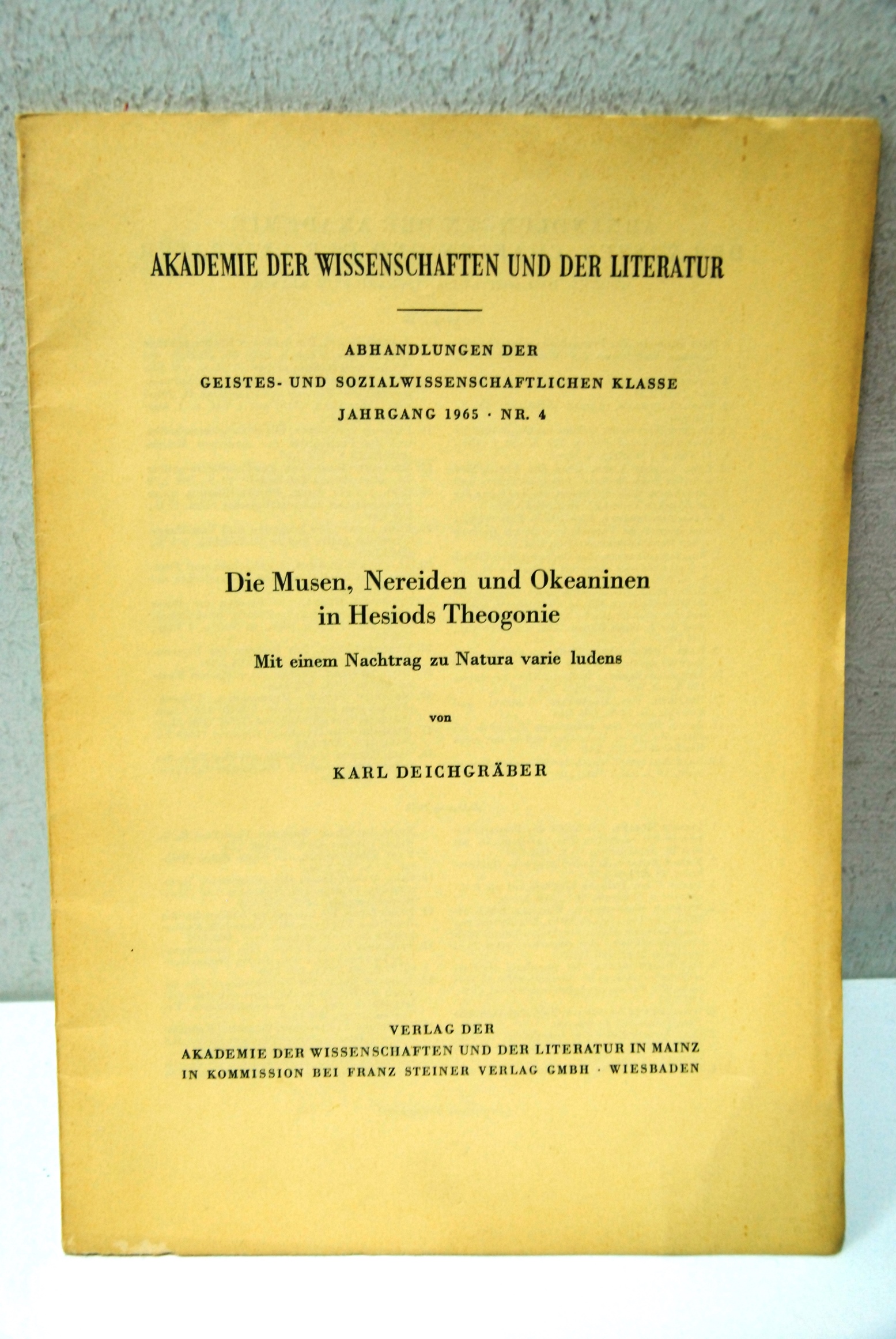 Die musen nereiden und okeaninen in hesiods theogonie