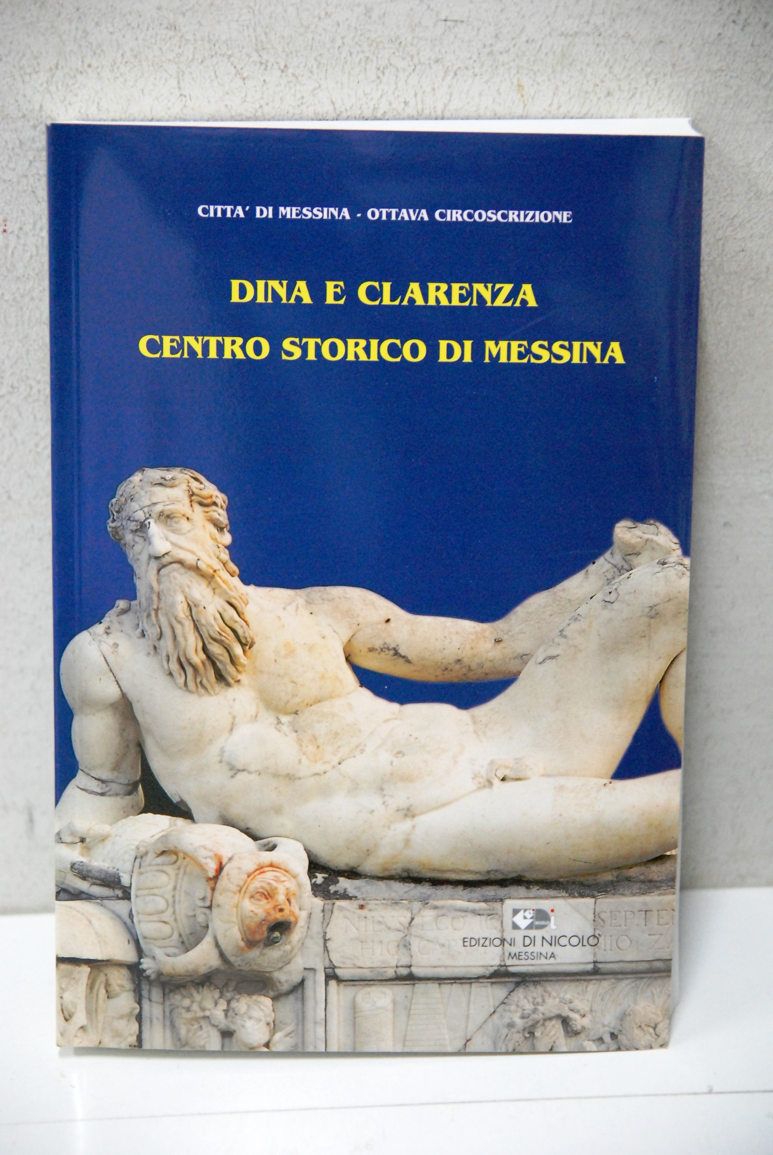 DINA E CLARENZA CENTRO STORICO DI MESSINA nuovo