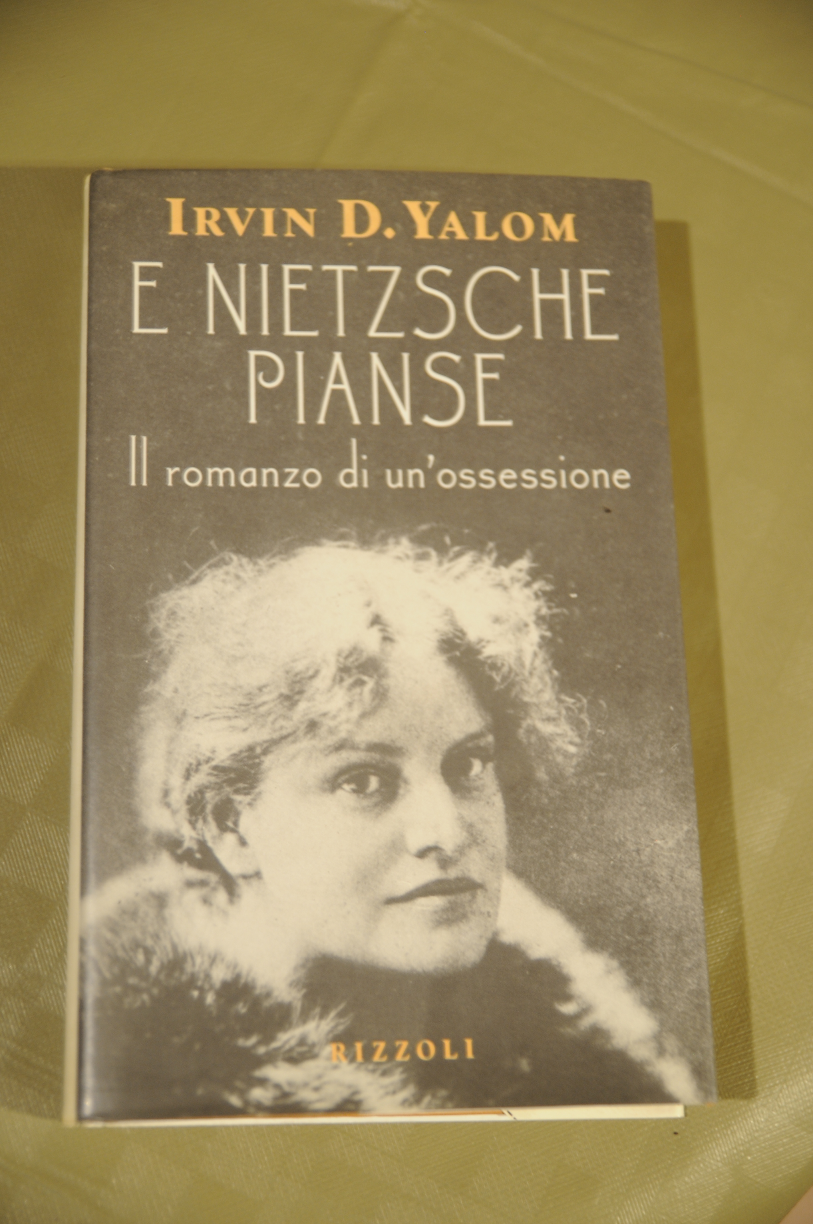 e nietzsche pianse NUOVISSIMO