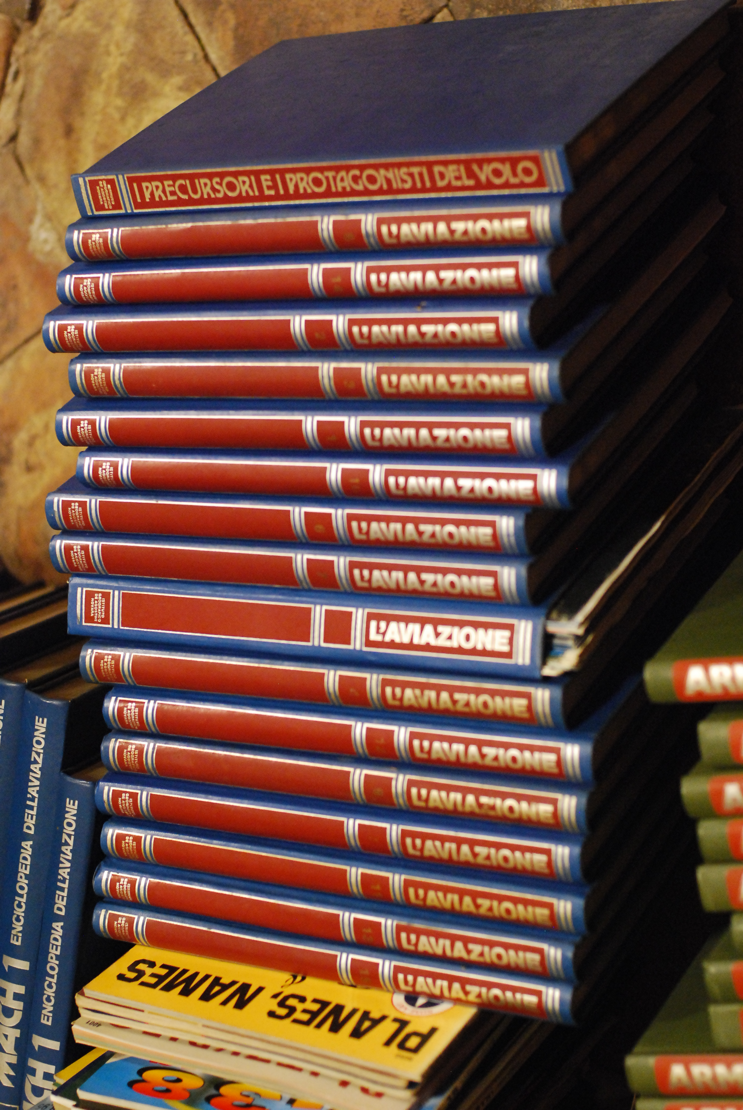 enciclopedia l'aviazione 16 voll. qualcuno da rilegare più I PRECURSORI …