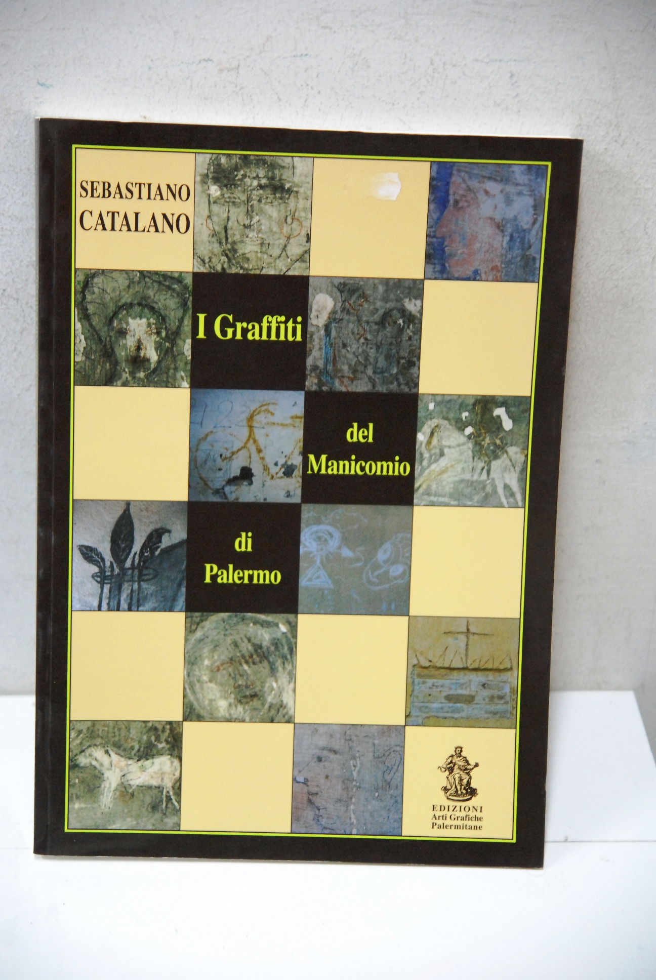 i graffiti del manicomio di palermo