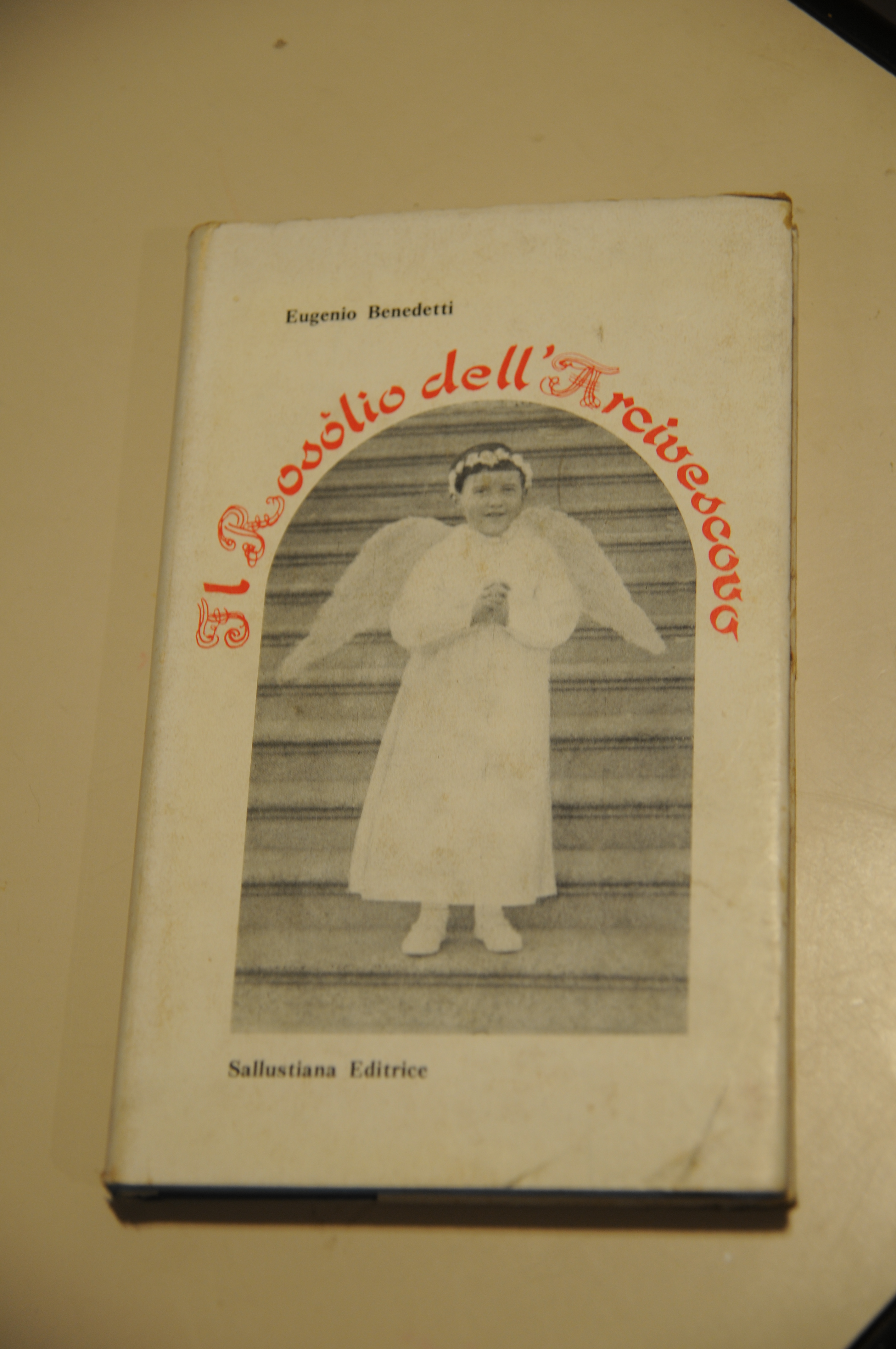 il rosolio dell'arcivescovo autografato dall'autore con dedica