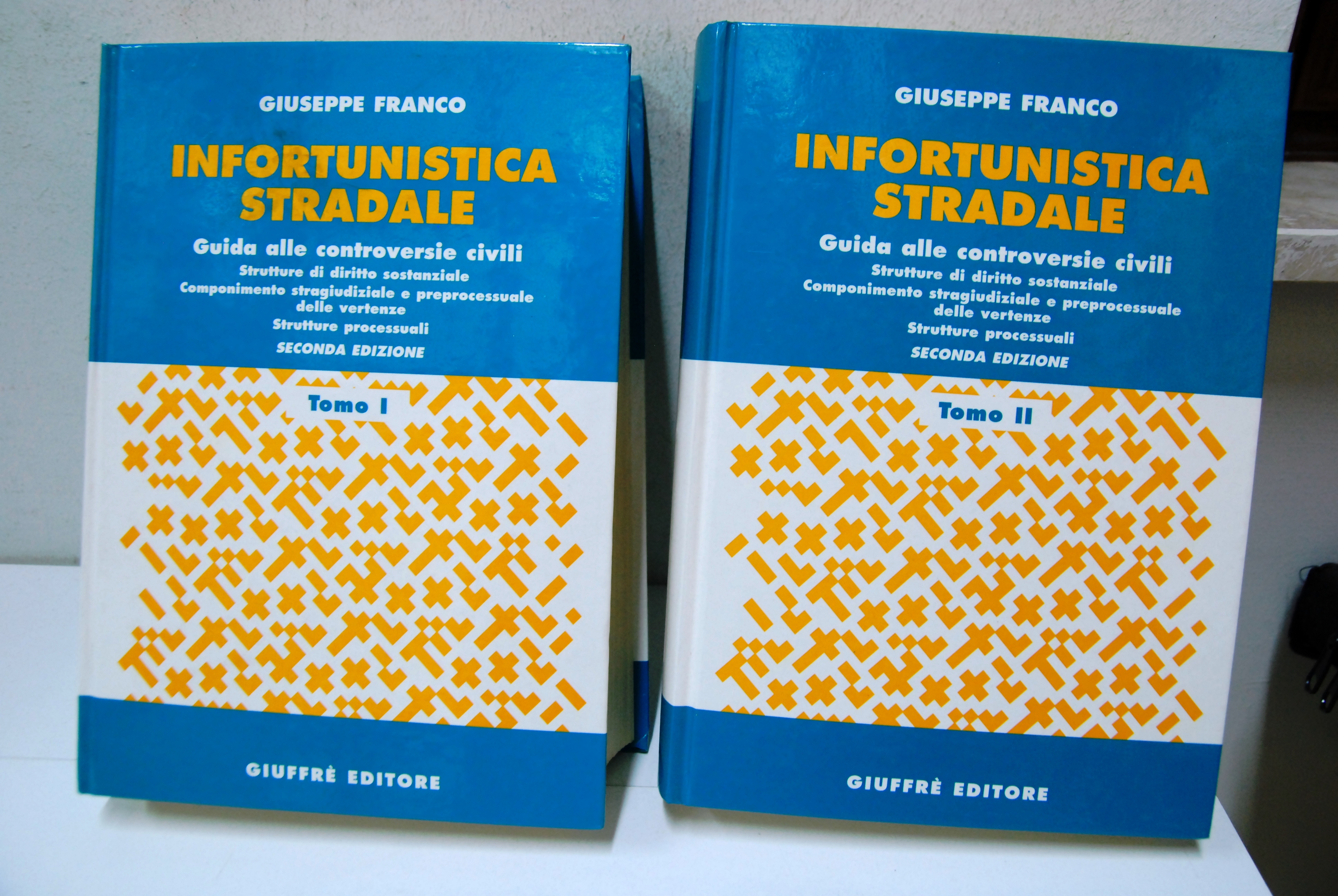 Infortunistica stradale in 2 volumi completi