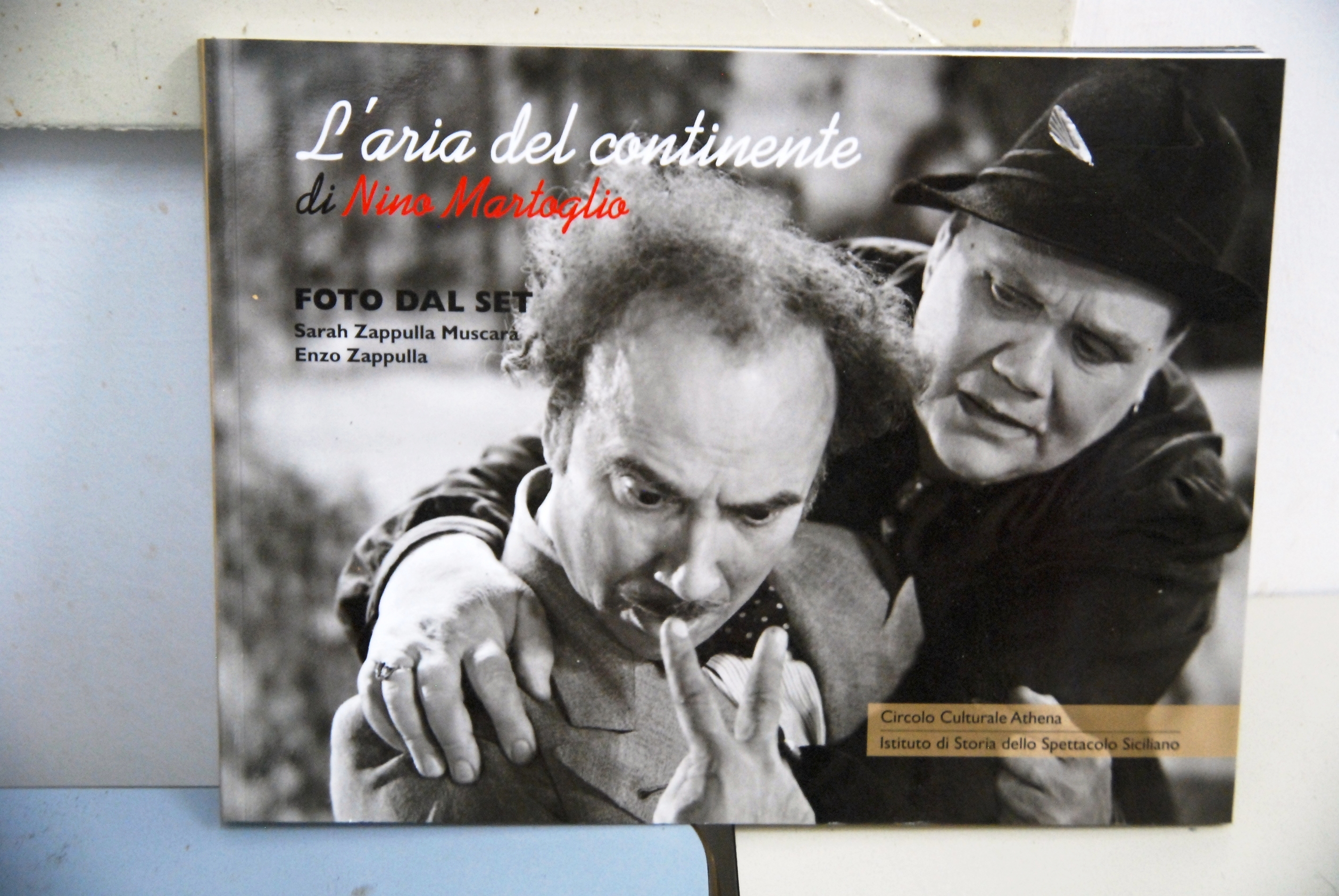 l'aria del continente CON DEDICA E FIRMA AUTOGRAFATA