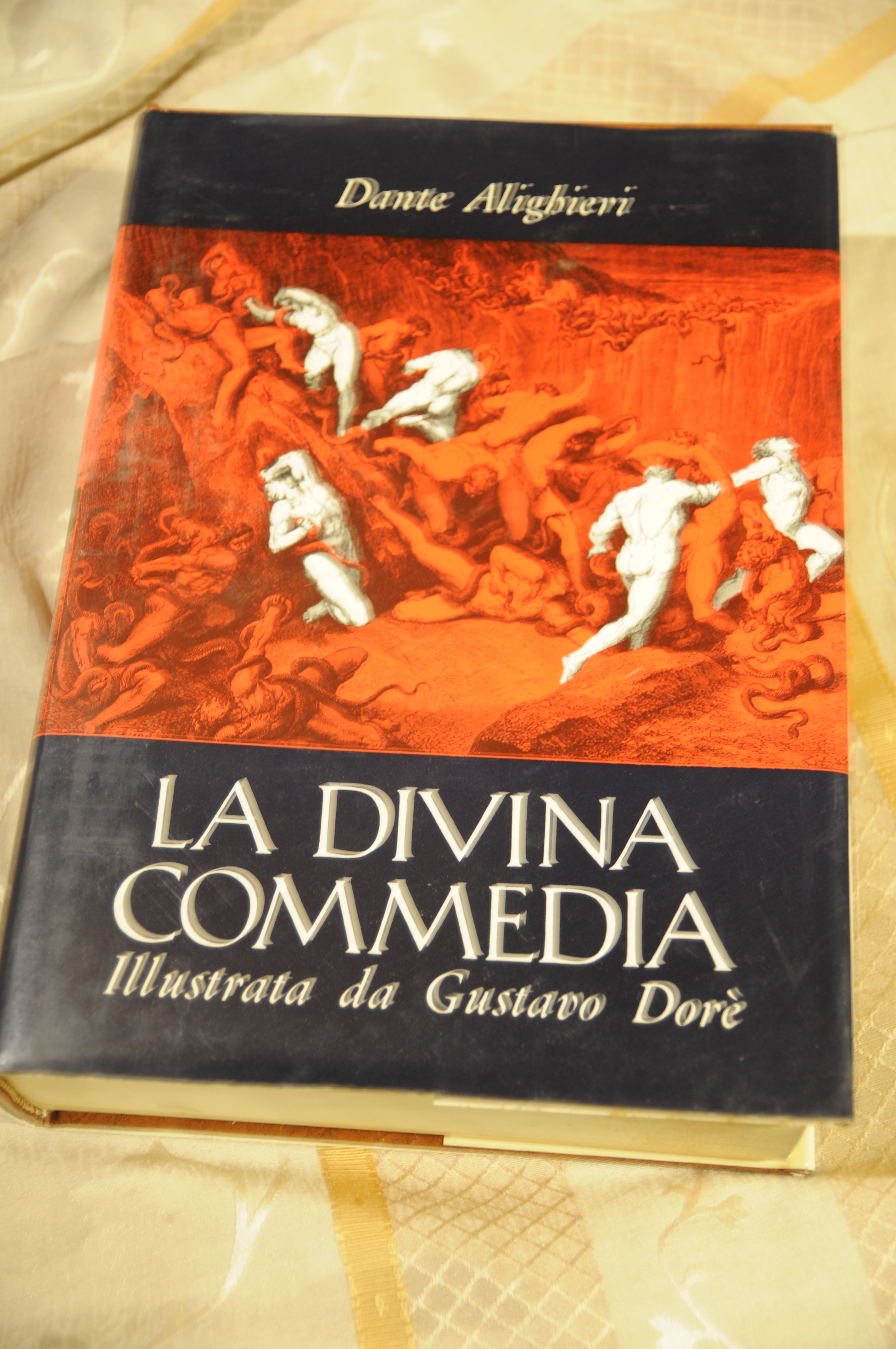 LA DIVINA COMMEDIA illustrata da GUSTAVO dore' DORè NUOVISSIMO