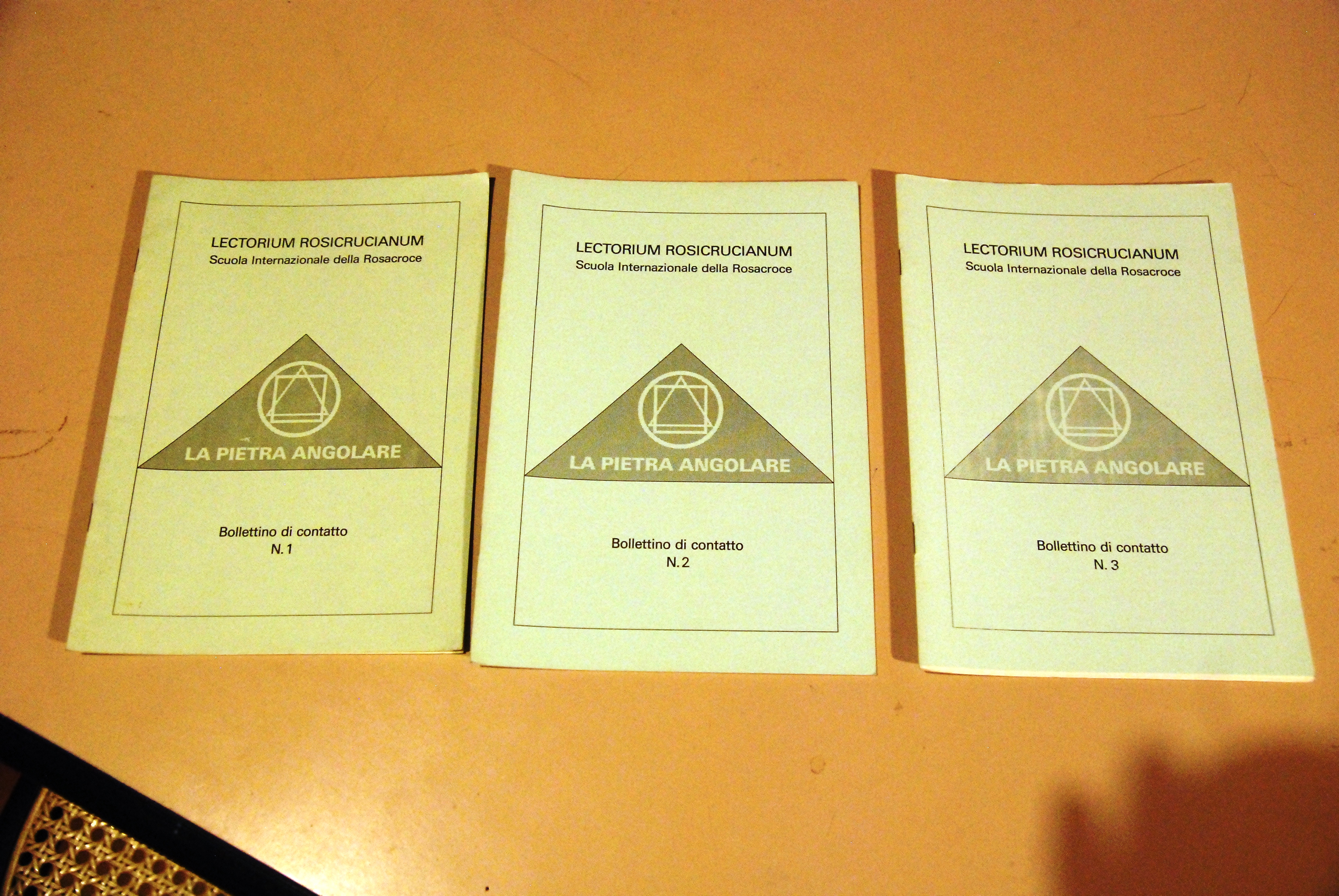 la pietra angolare bollettino di contatto 1,2,3